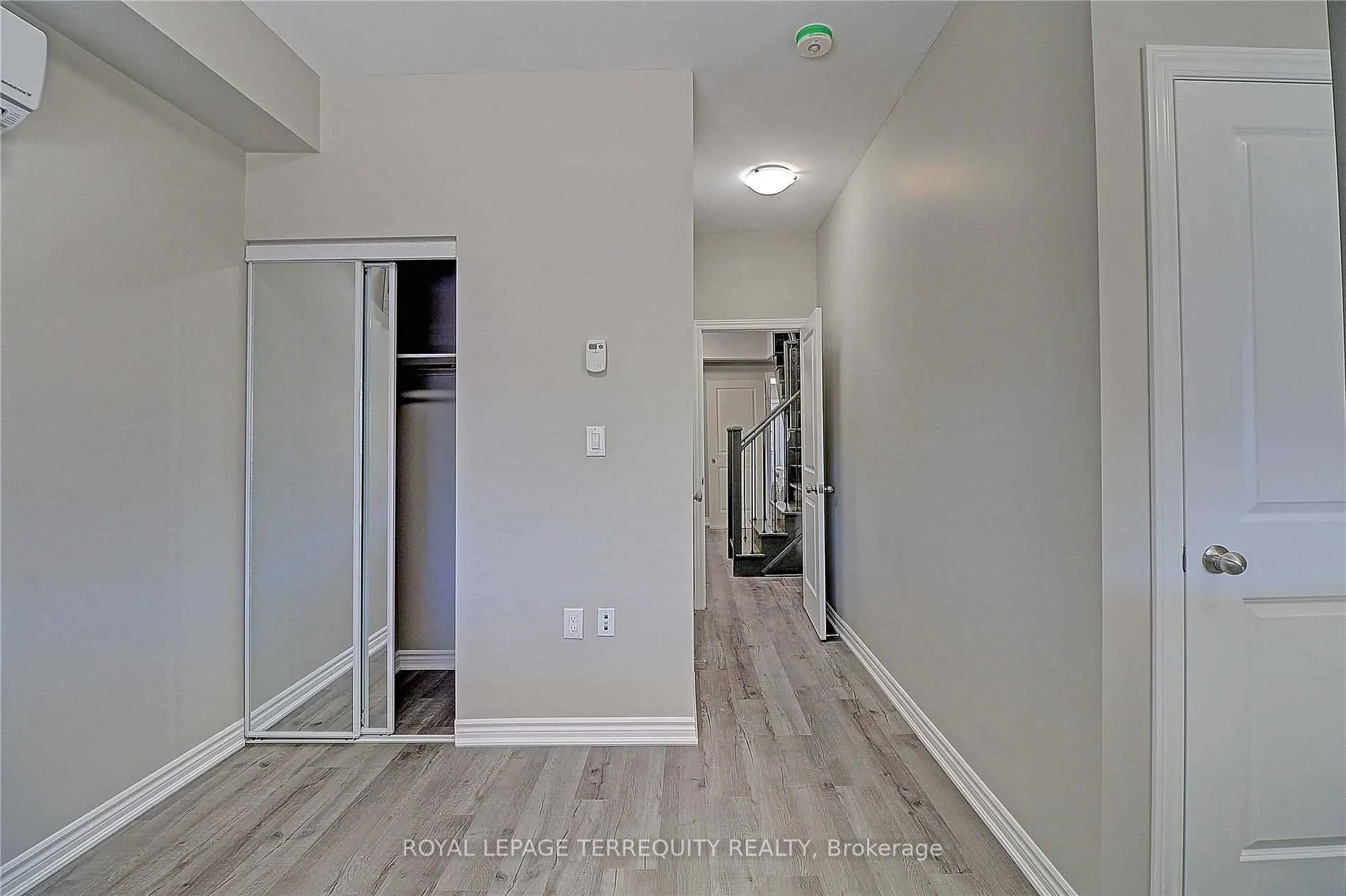 637 Lansdowne Avenue, #A