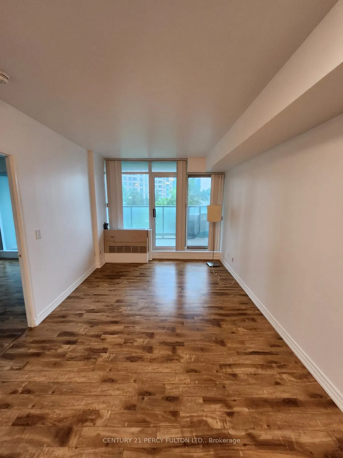 5508 Yonge Street, #206