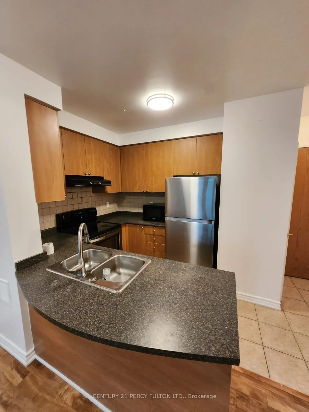 5508 Yonge Street, #206