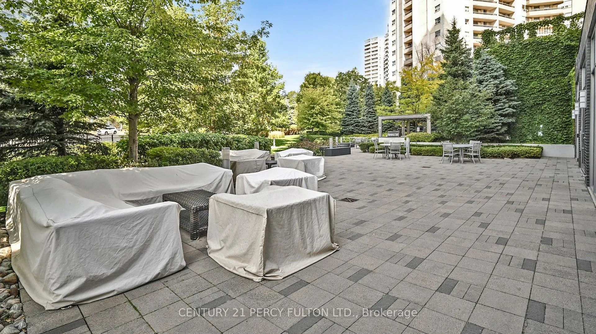 18 Graydon Hall Drive, #2405