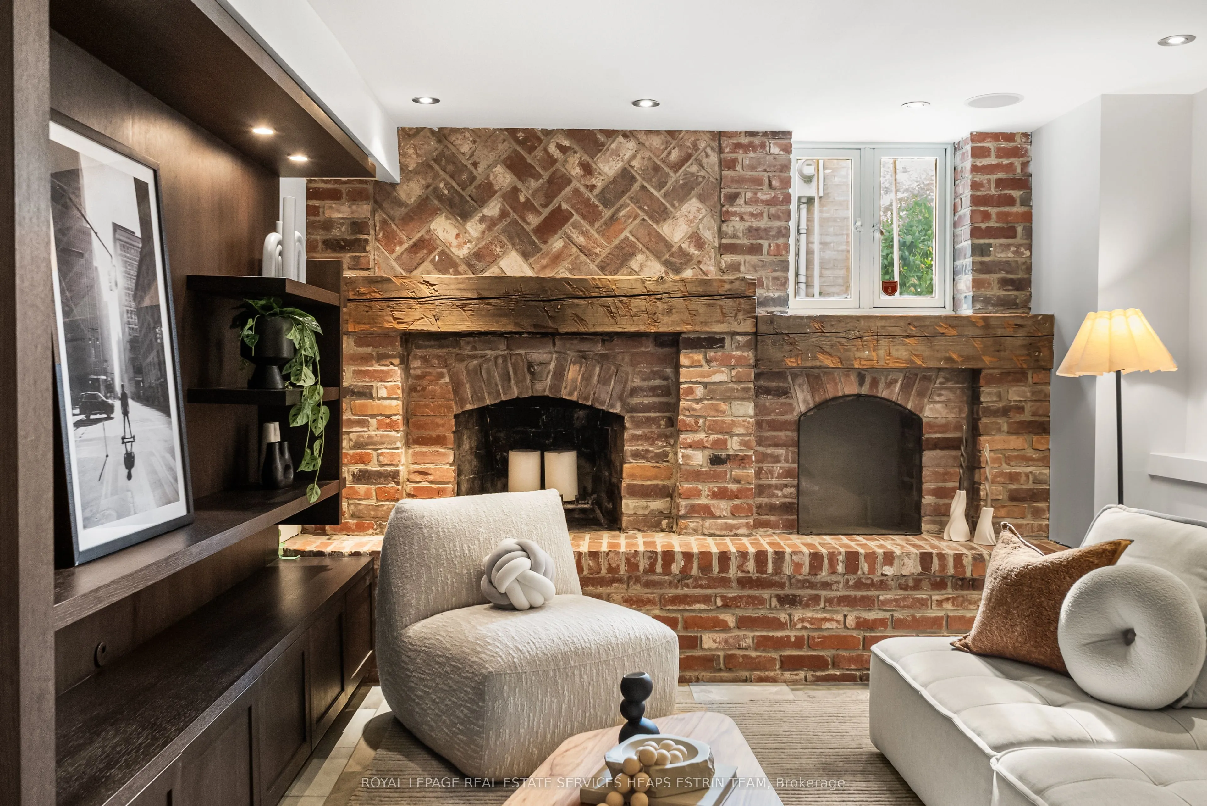 77 Astley Avenue