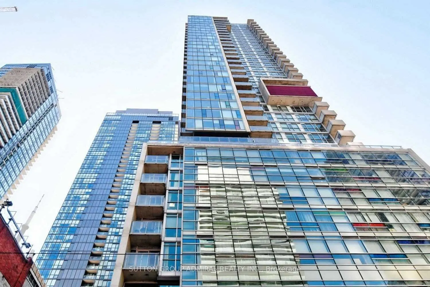 375 King Street W, #1004