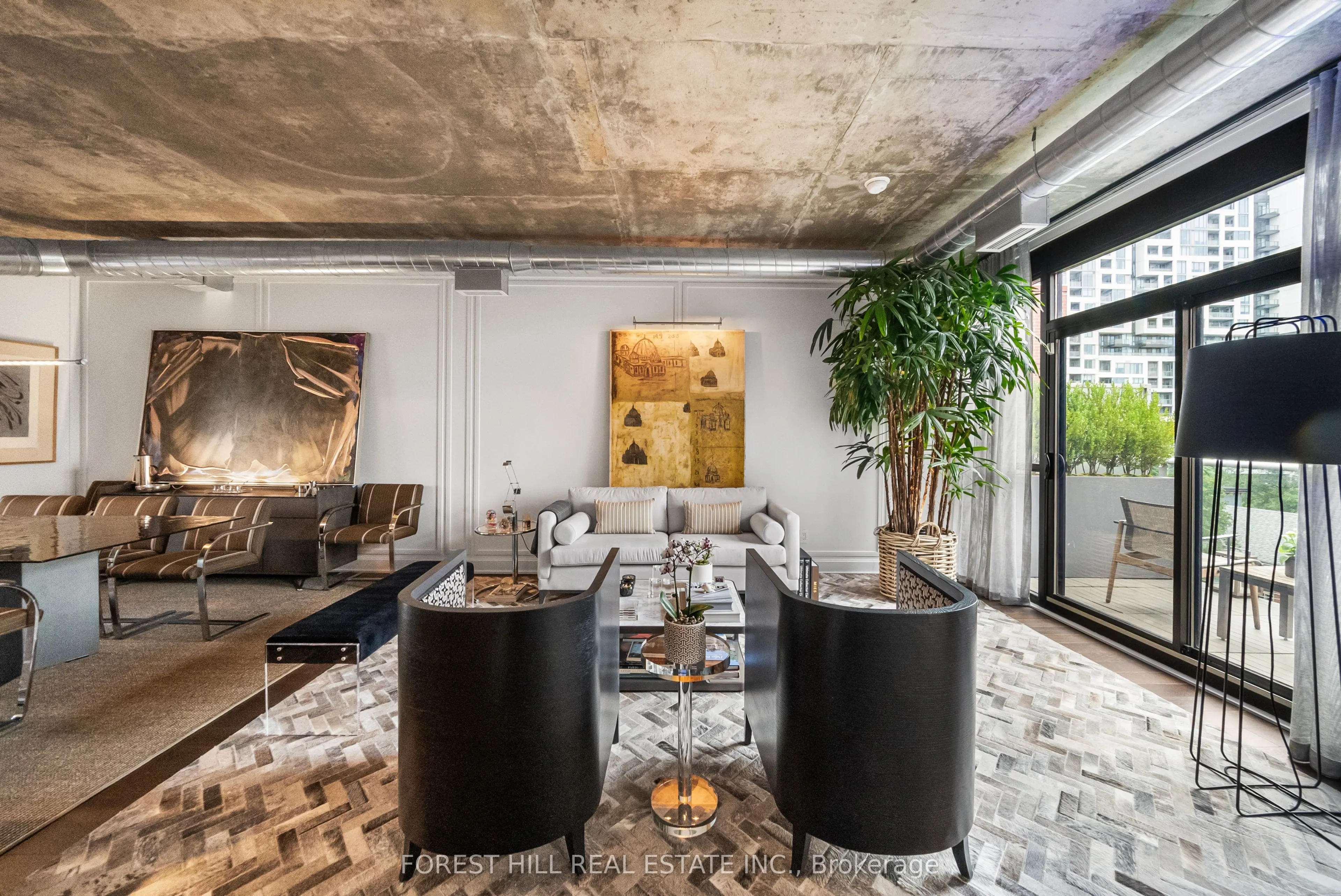 62 Niagara Street, #519