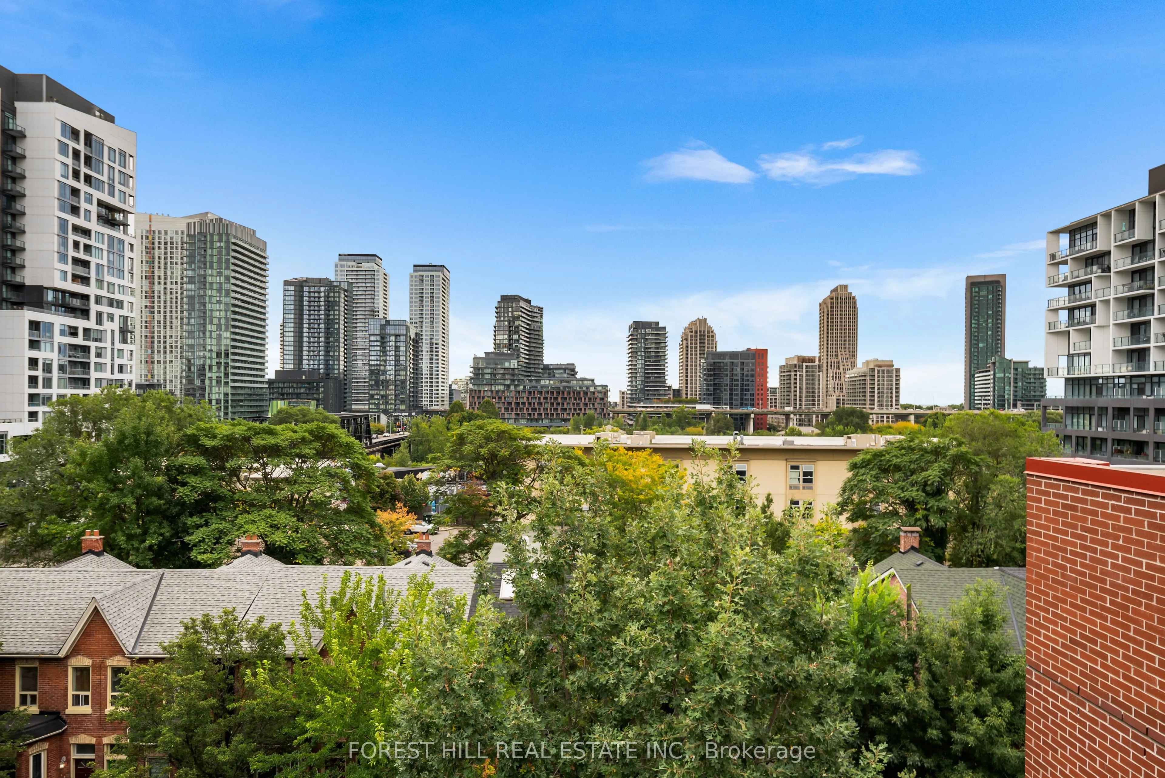 62 Niagara Street, #519