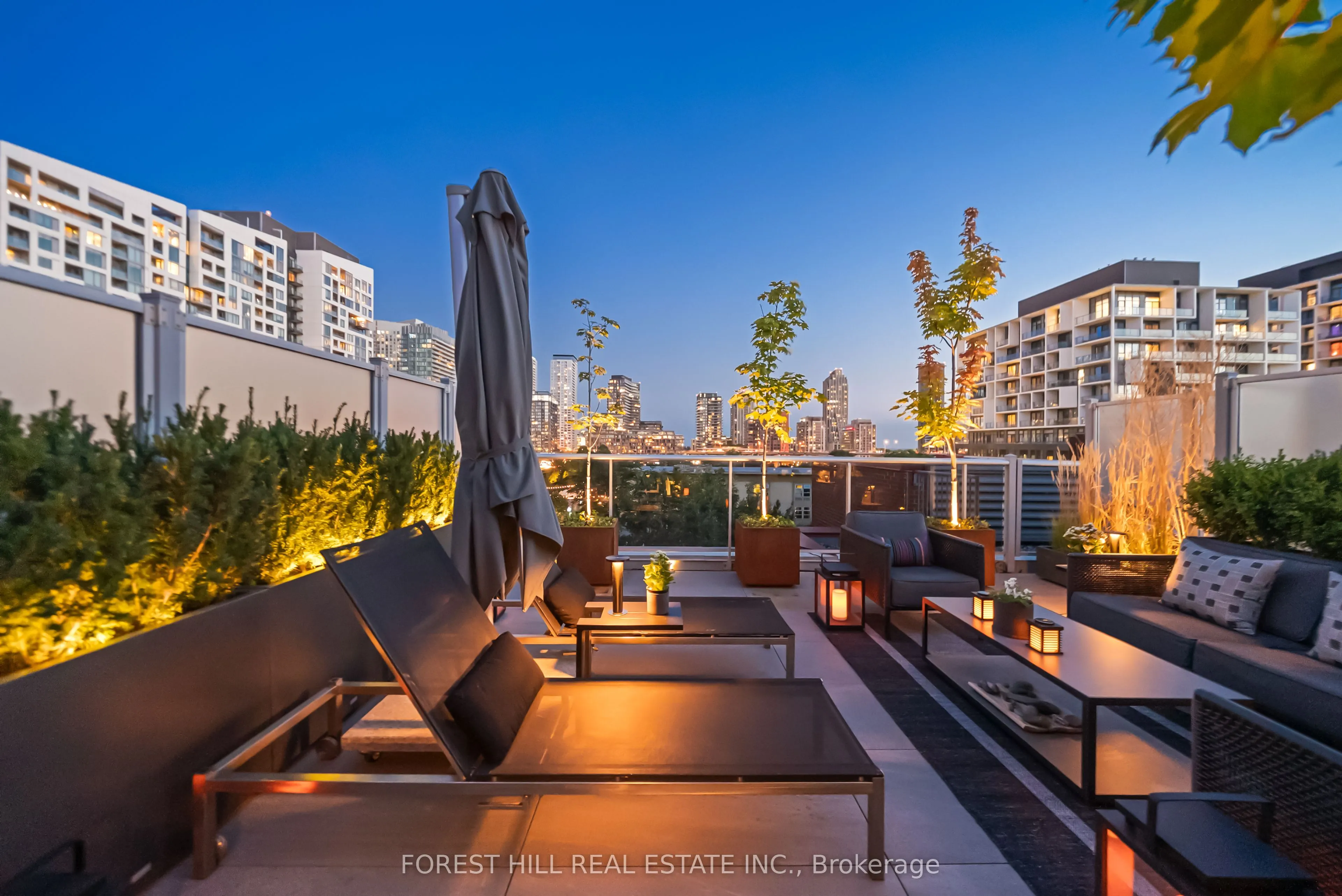 62 Niagara Street, #519