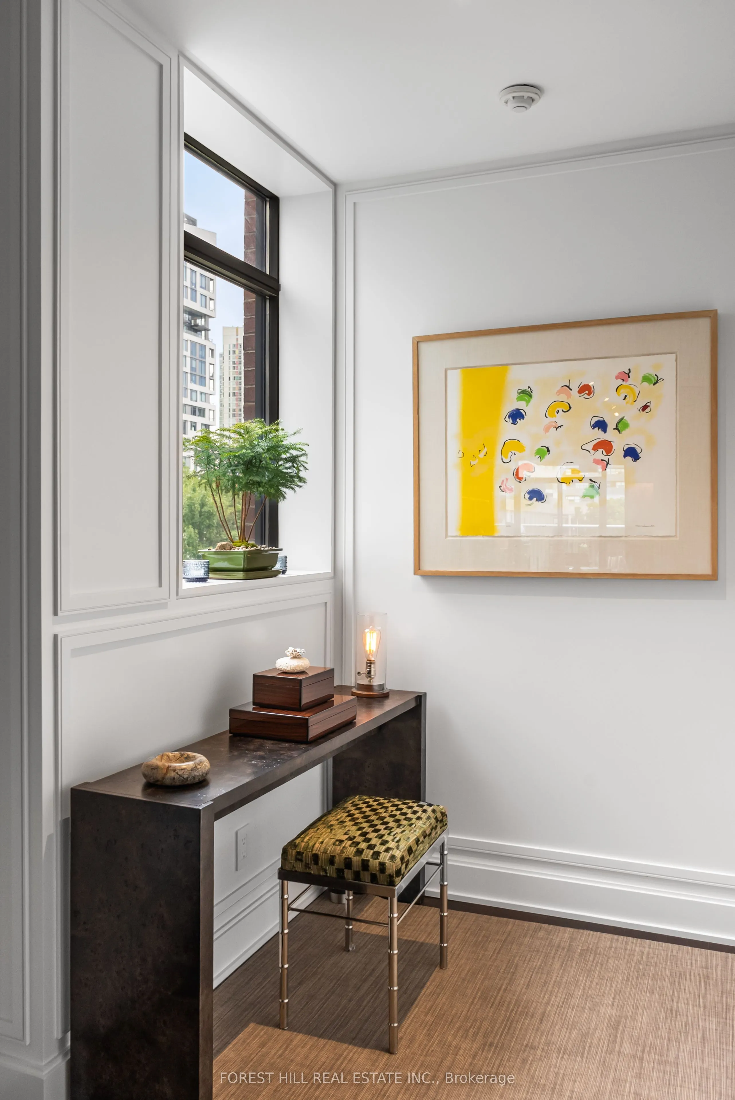 62 Niagara Street, #519