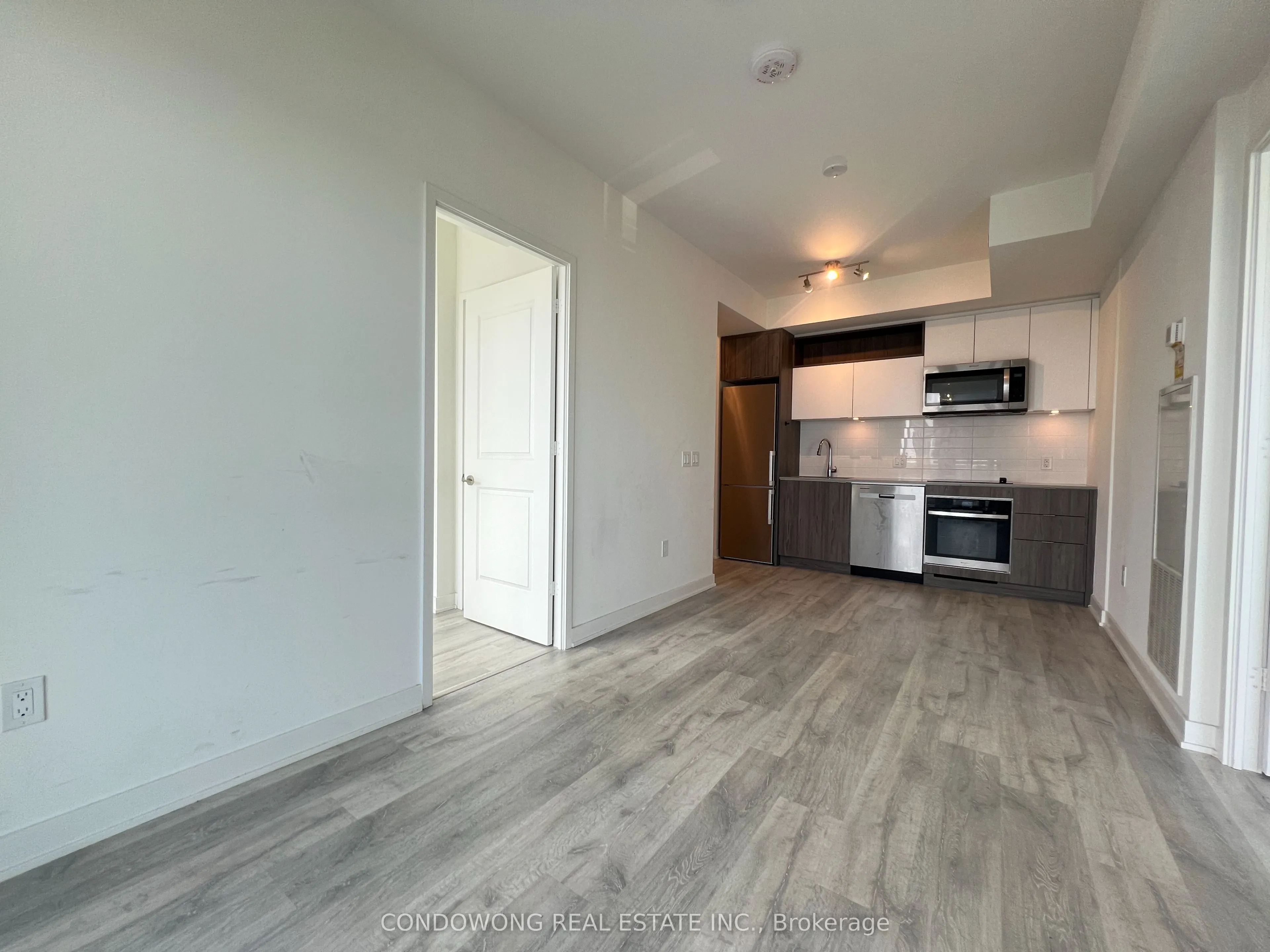 100 Dalhousie Street, #4204