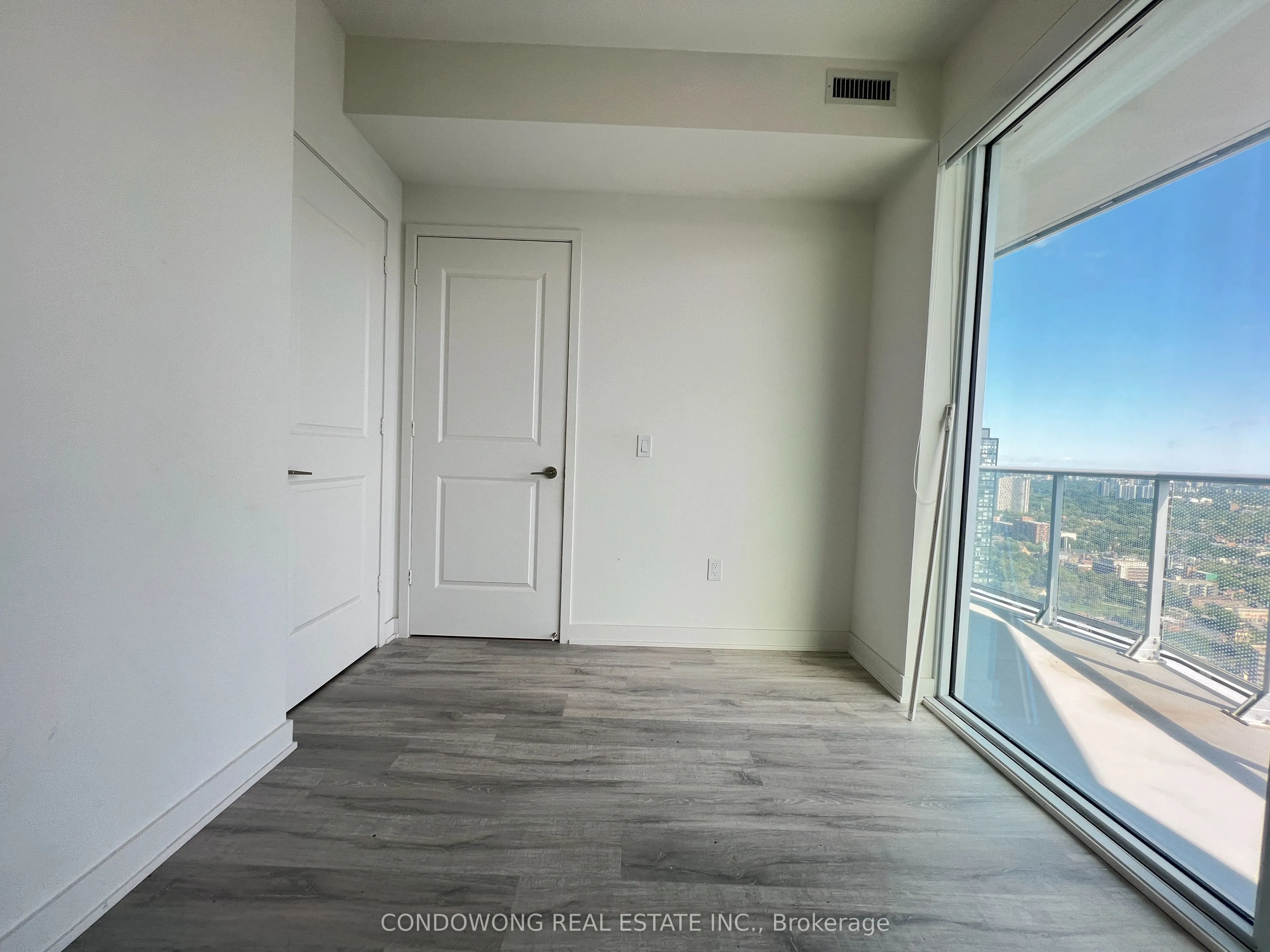 100 Dalhousie Street, #4204