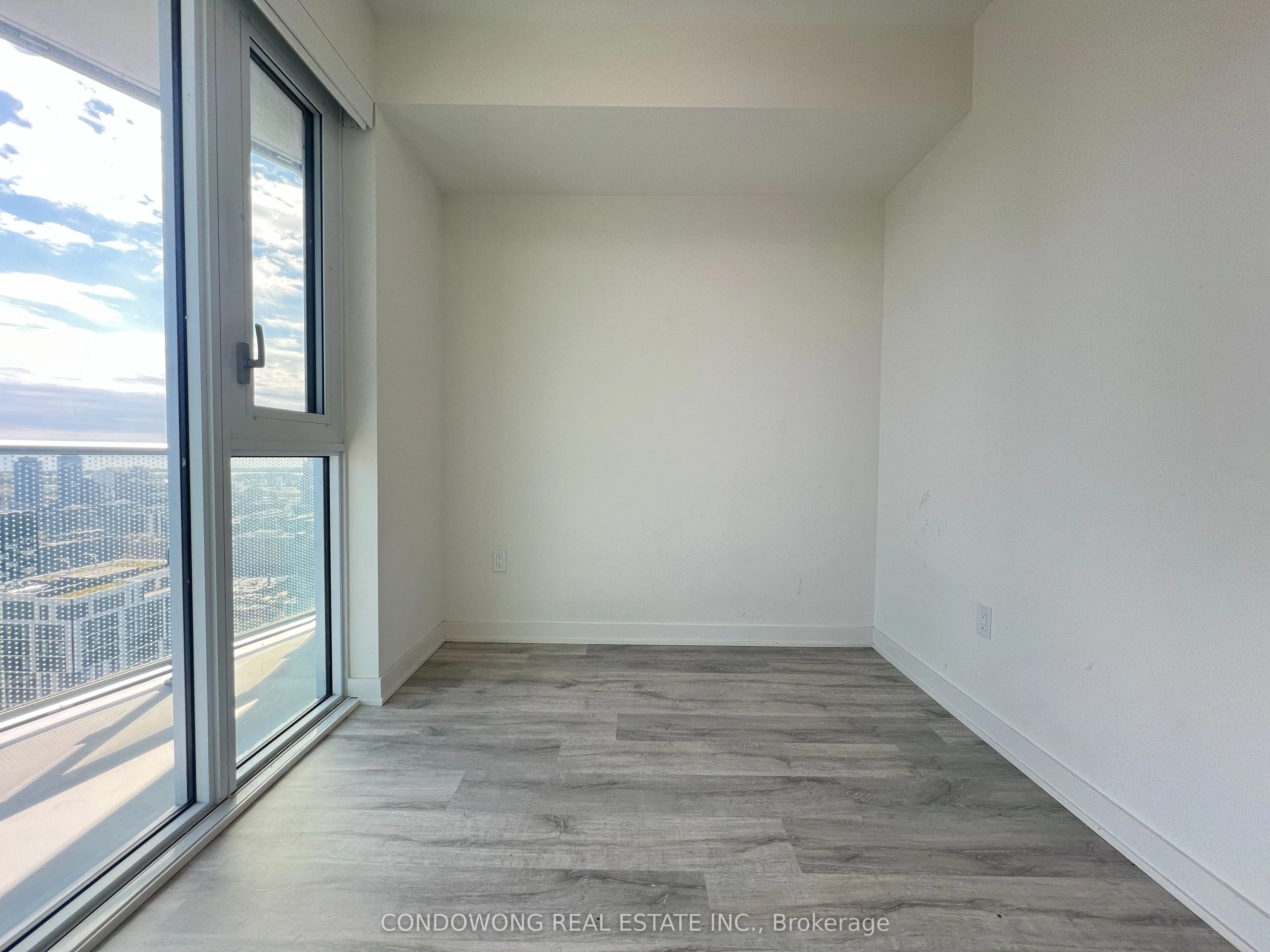 100 Dalhousie Street, #4204