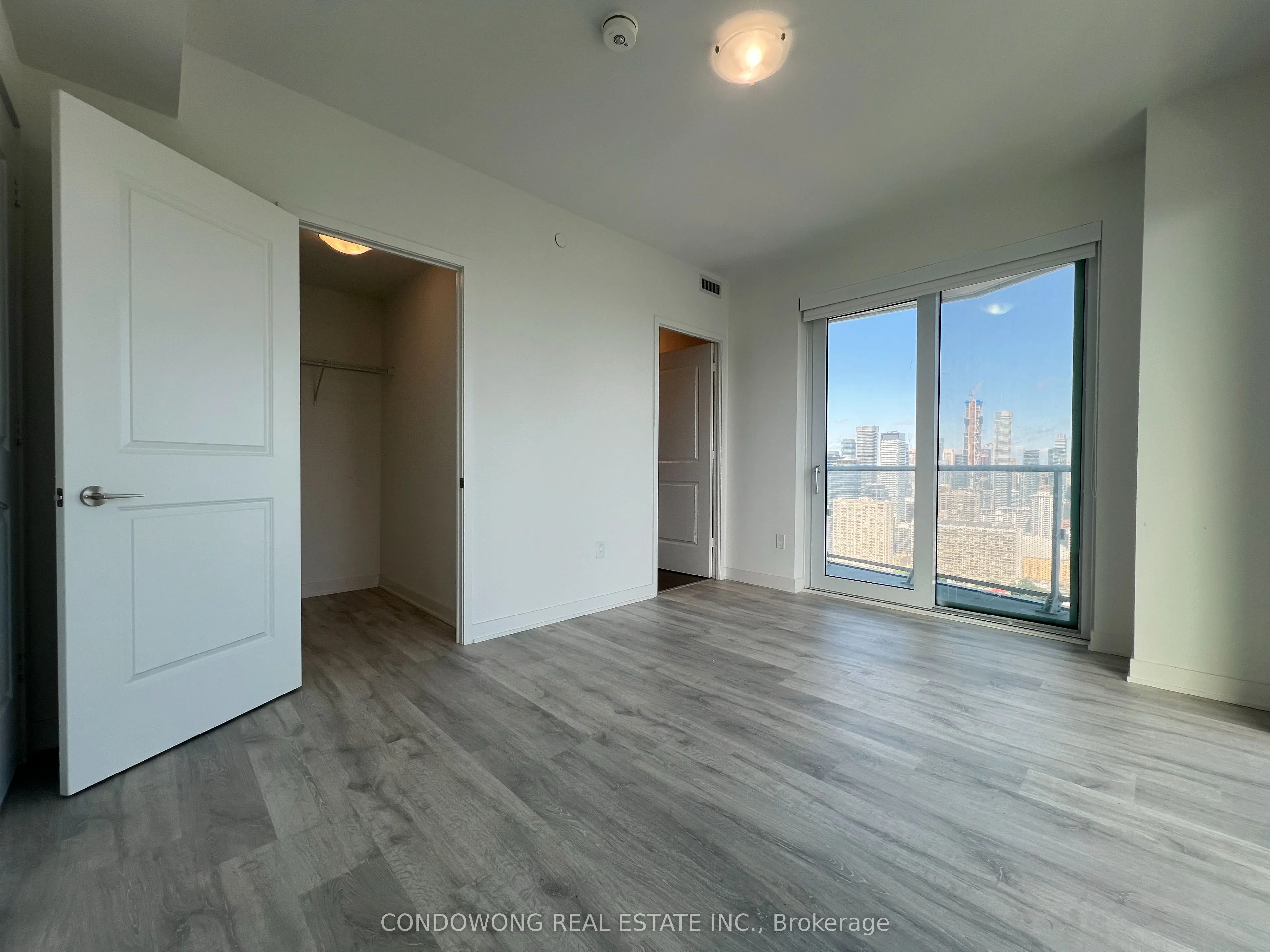 100 Dalhousie Street, #4204