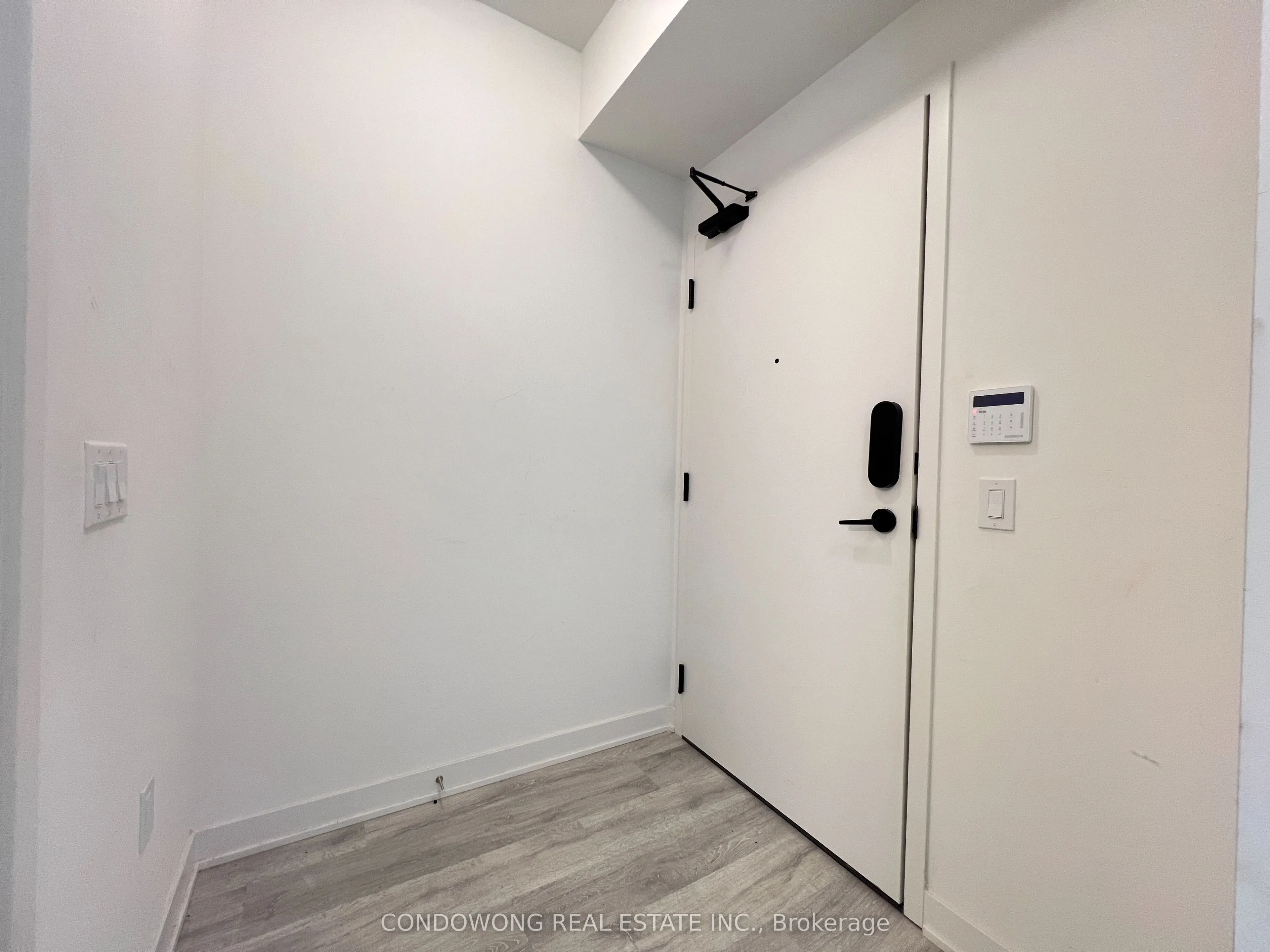 100 Dalhousie Street, #4204