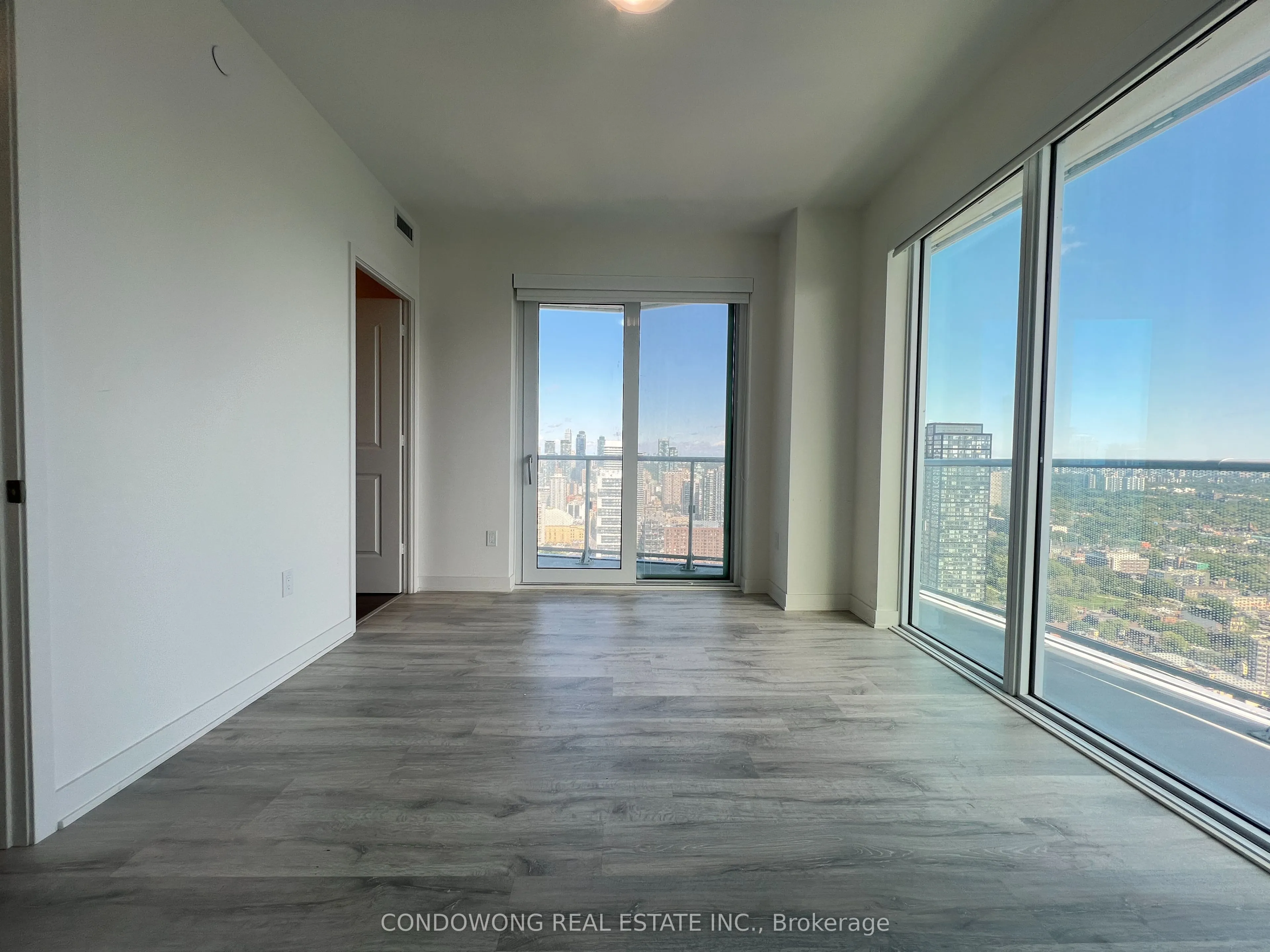 100 Dalhousie Street, #4204