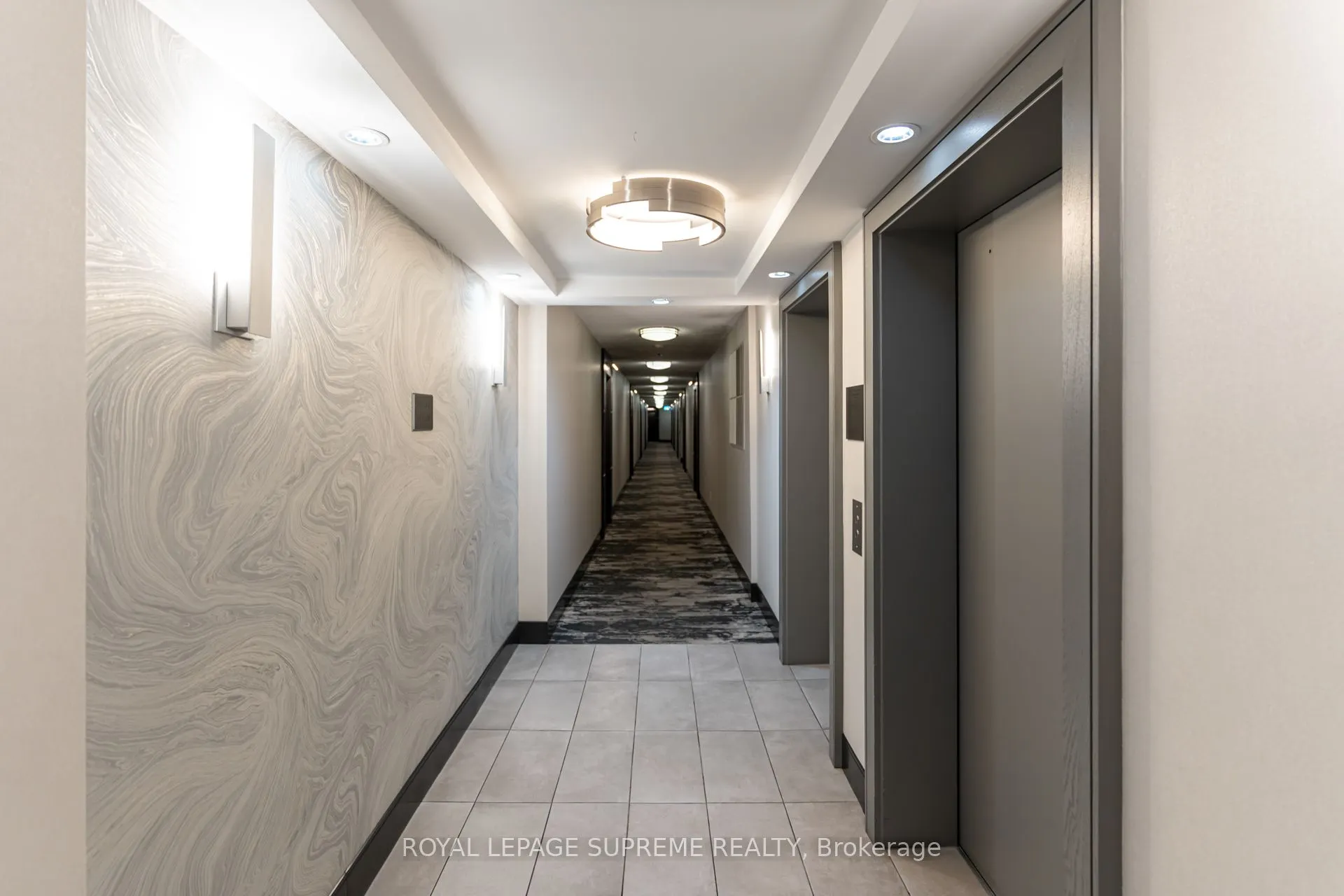 525 Wilson Avenue, #533