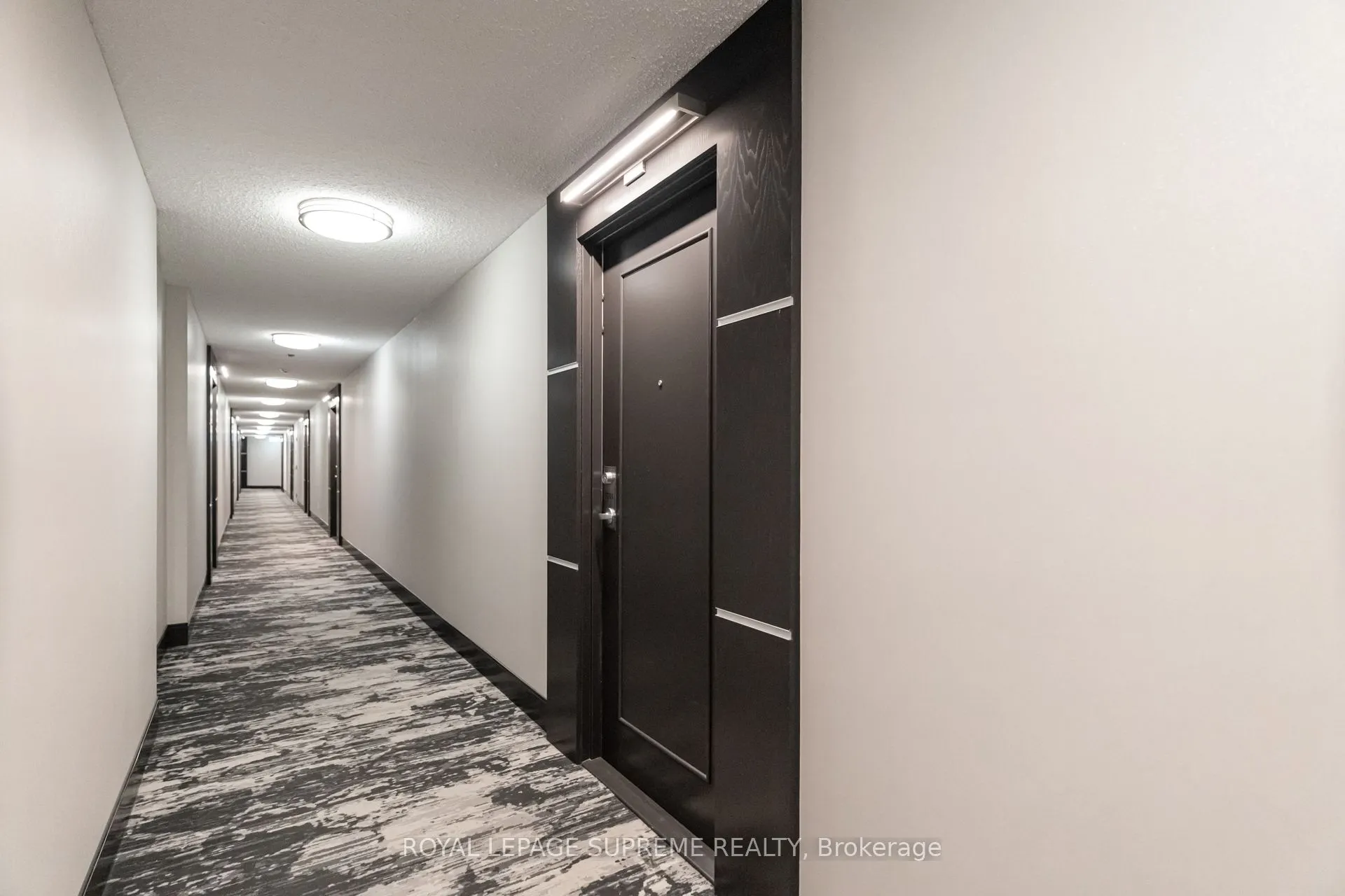 525 Wilson Avenue, #533