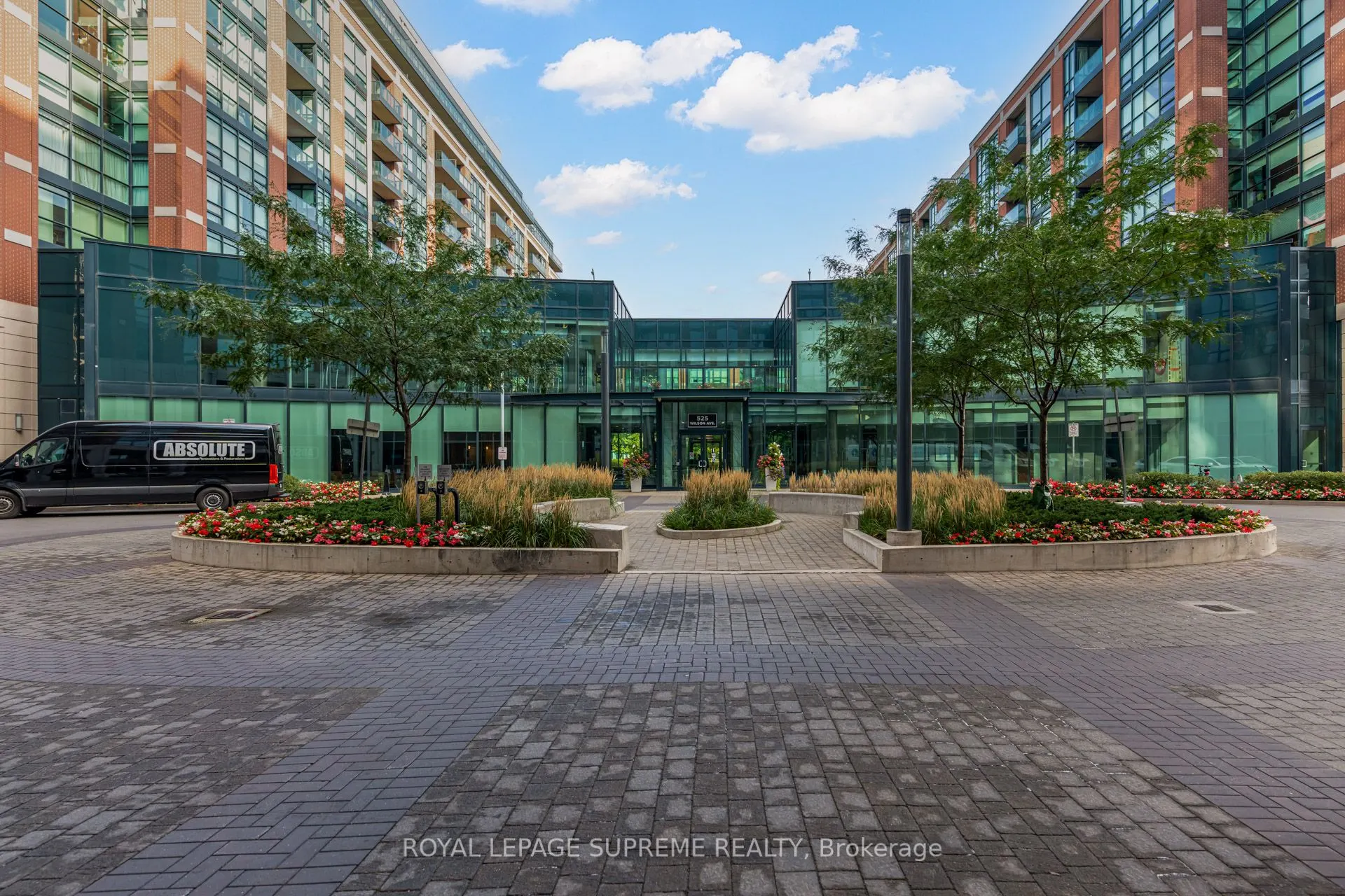 525 Wilson Avenue, #533