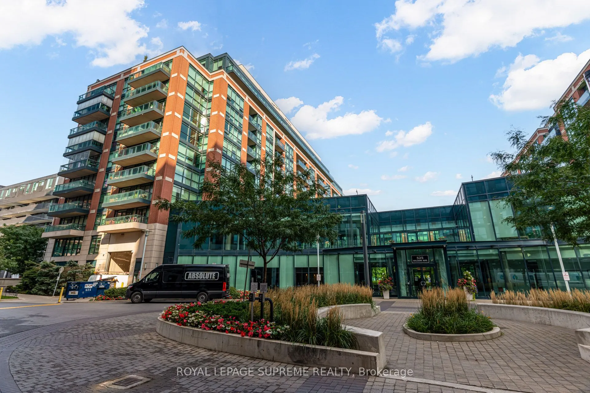 525 Wilson Avenue, #533