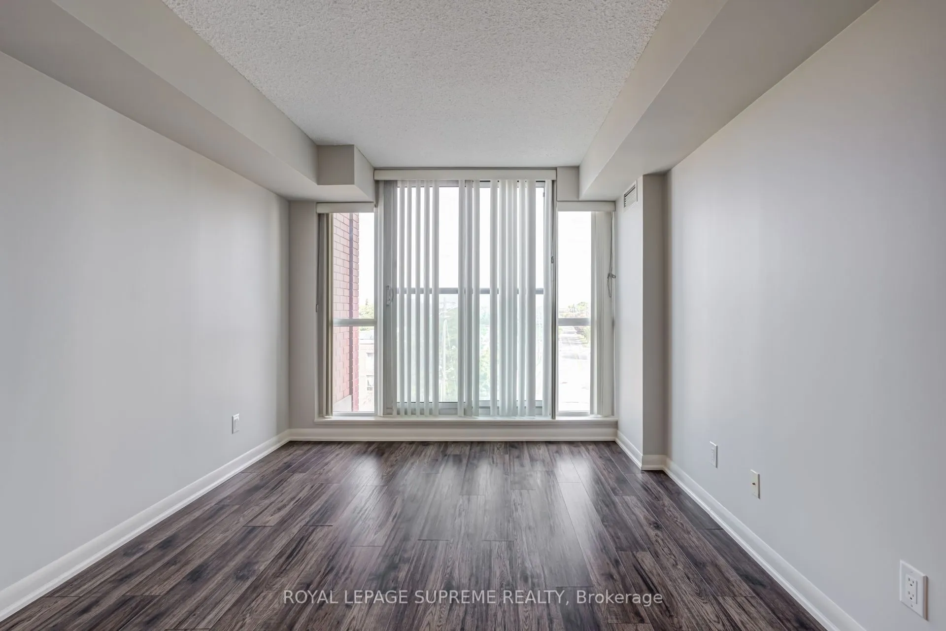 525 Wilson Avenue, #533