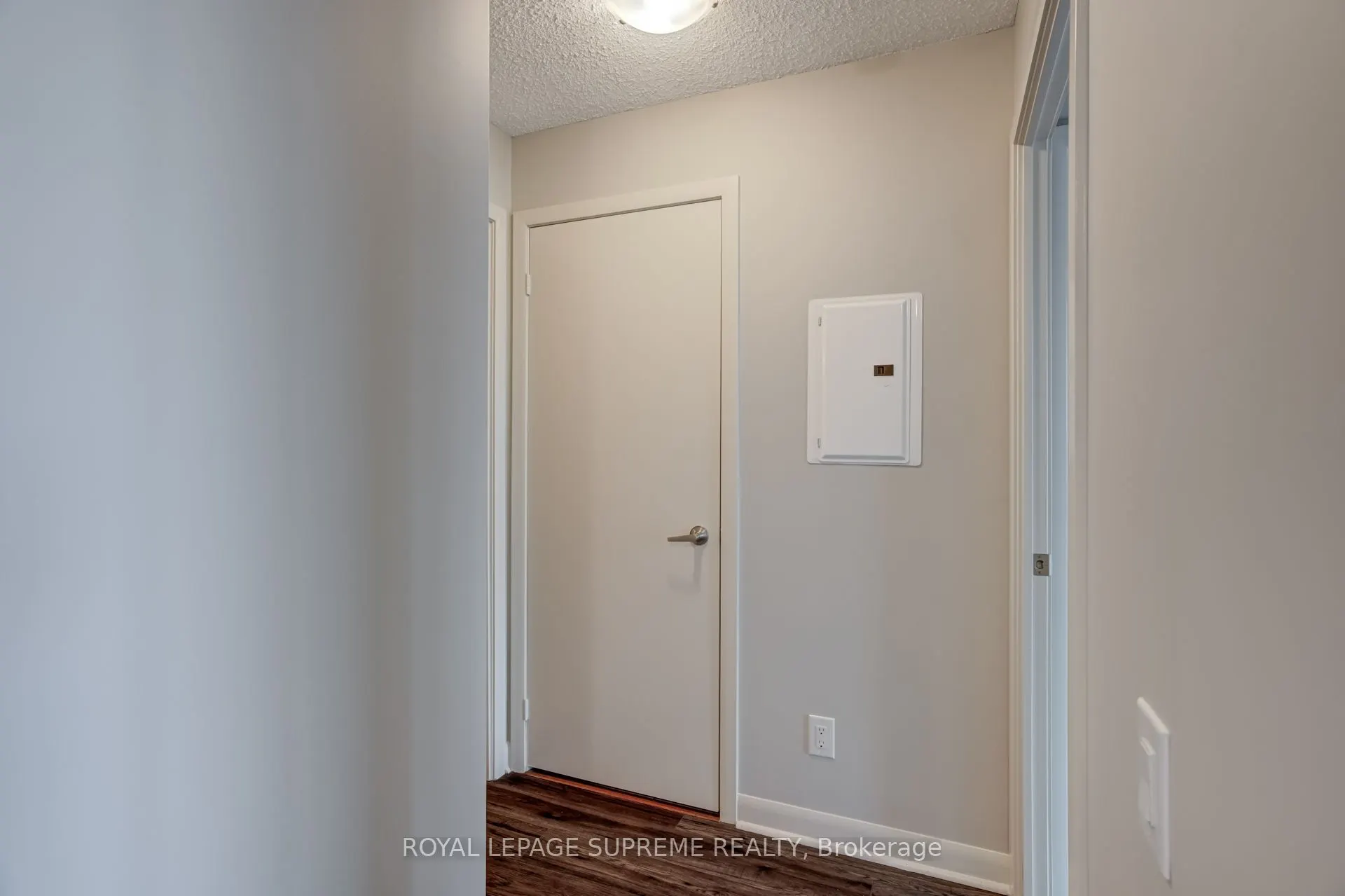 525 Wilson Avenue, #533