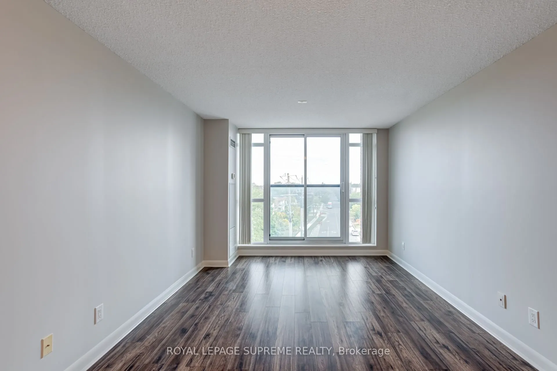525 Wilson Avenue, #533