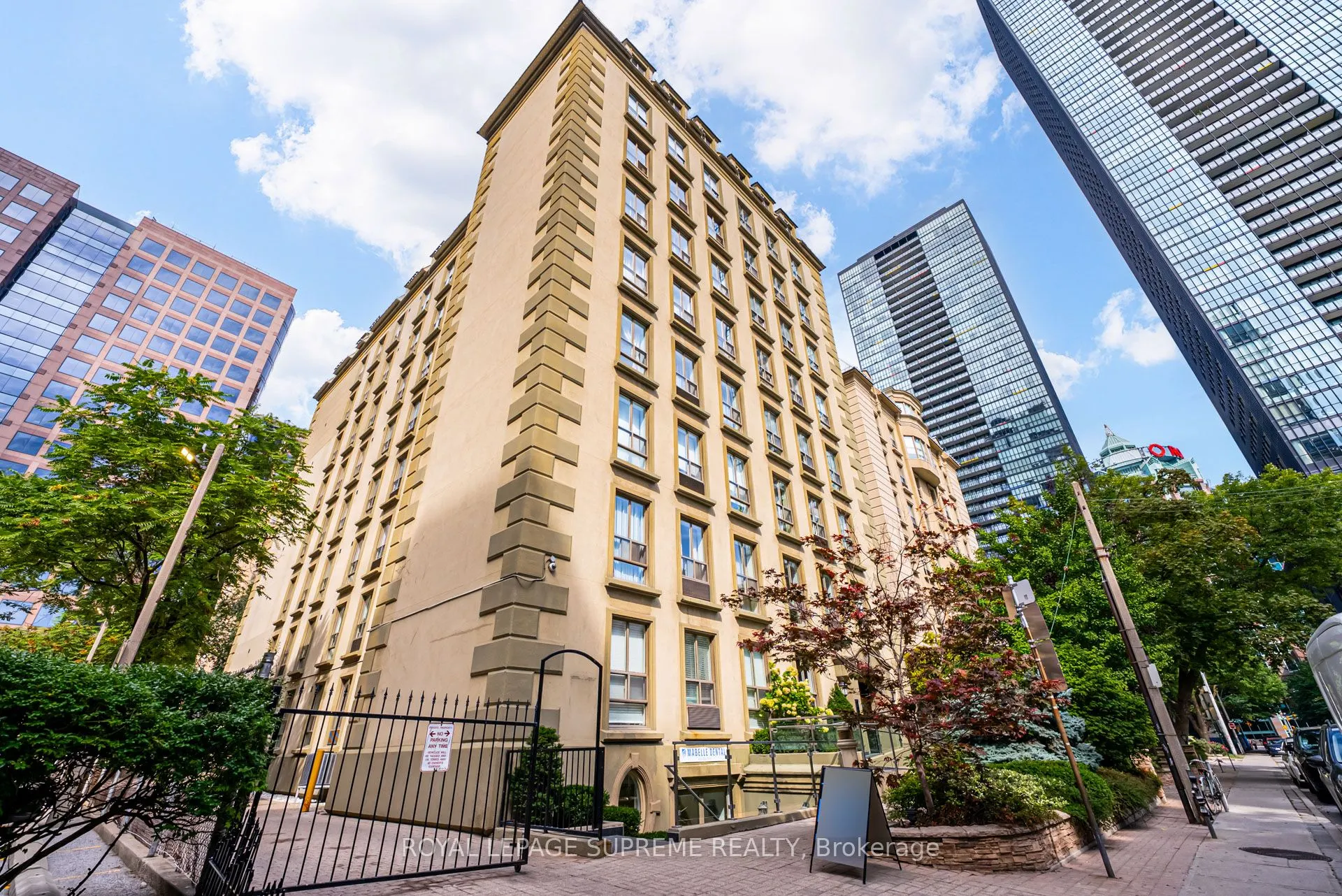 80 Charles Street E, #607