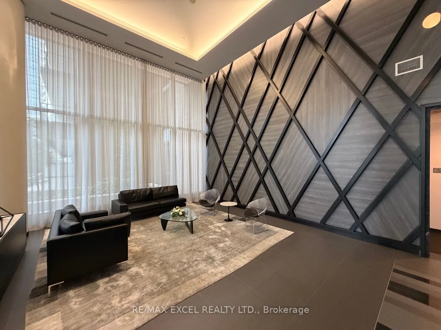 52 Forest Manor Road, #219