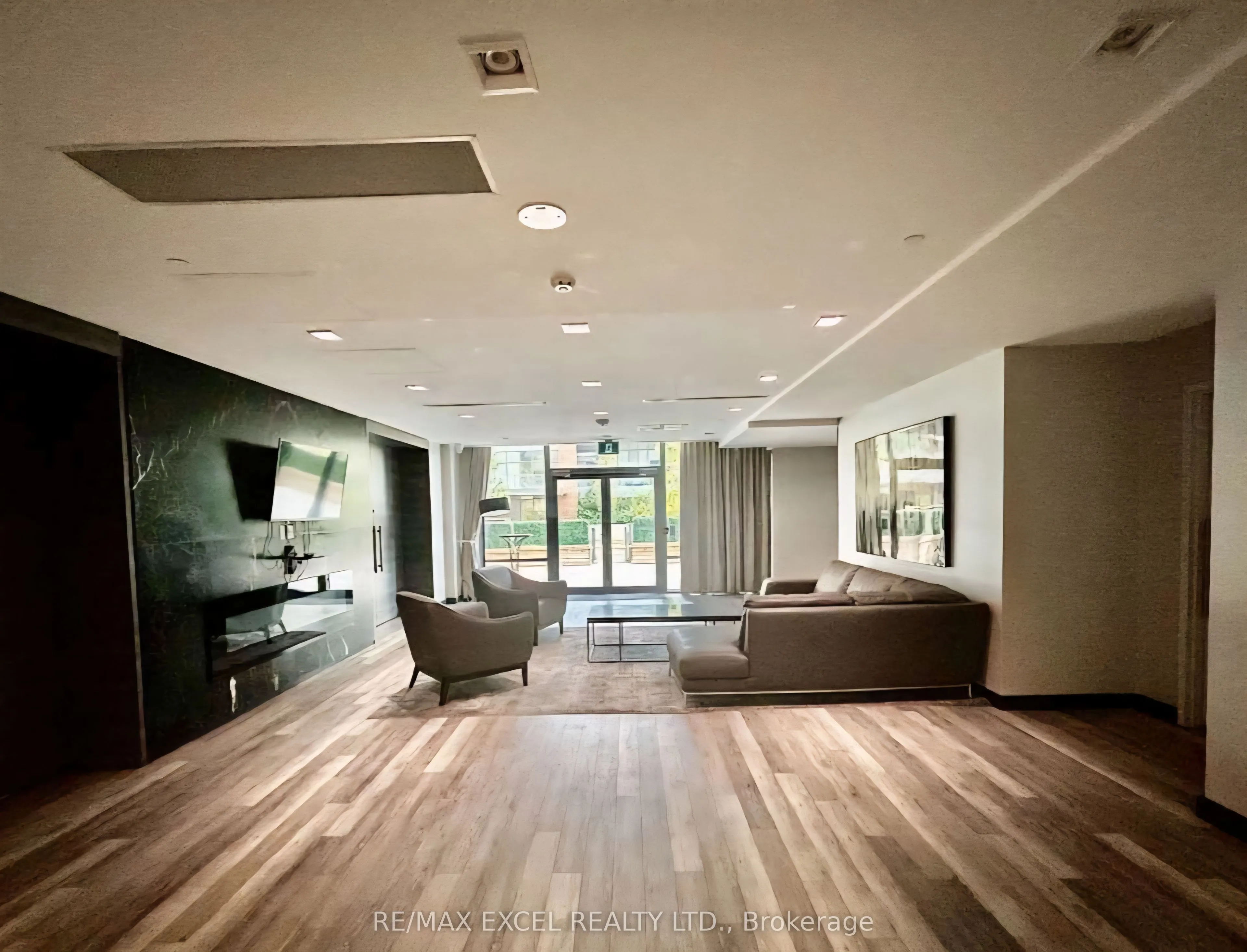 52 Forest Manor Road, #219