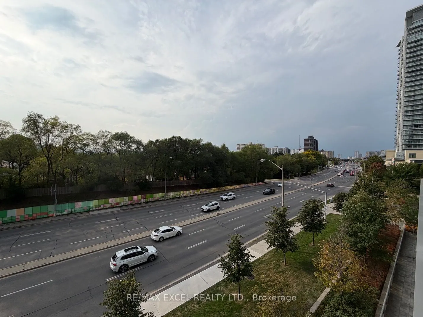 52 Forest Manor Road, #219