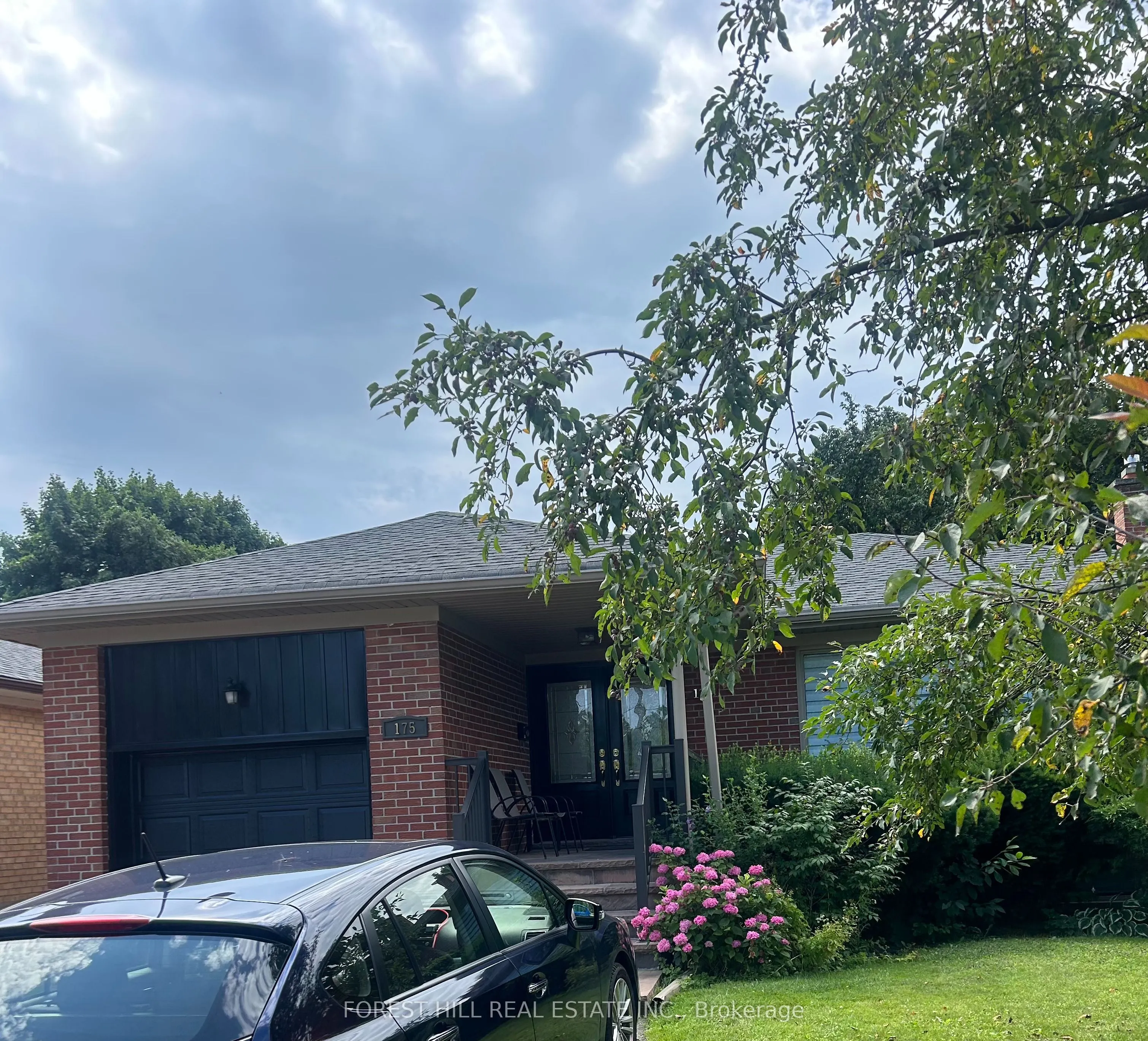 175 Searle Avenue, ##Main Fl