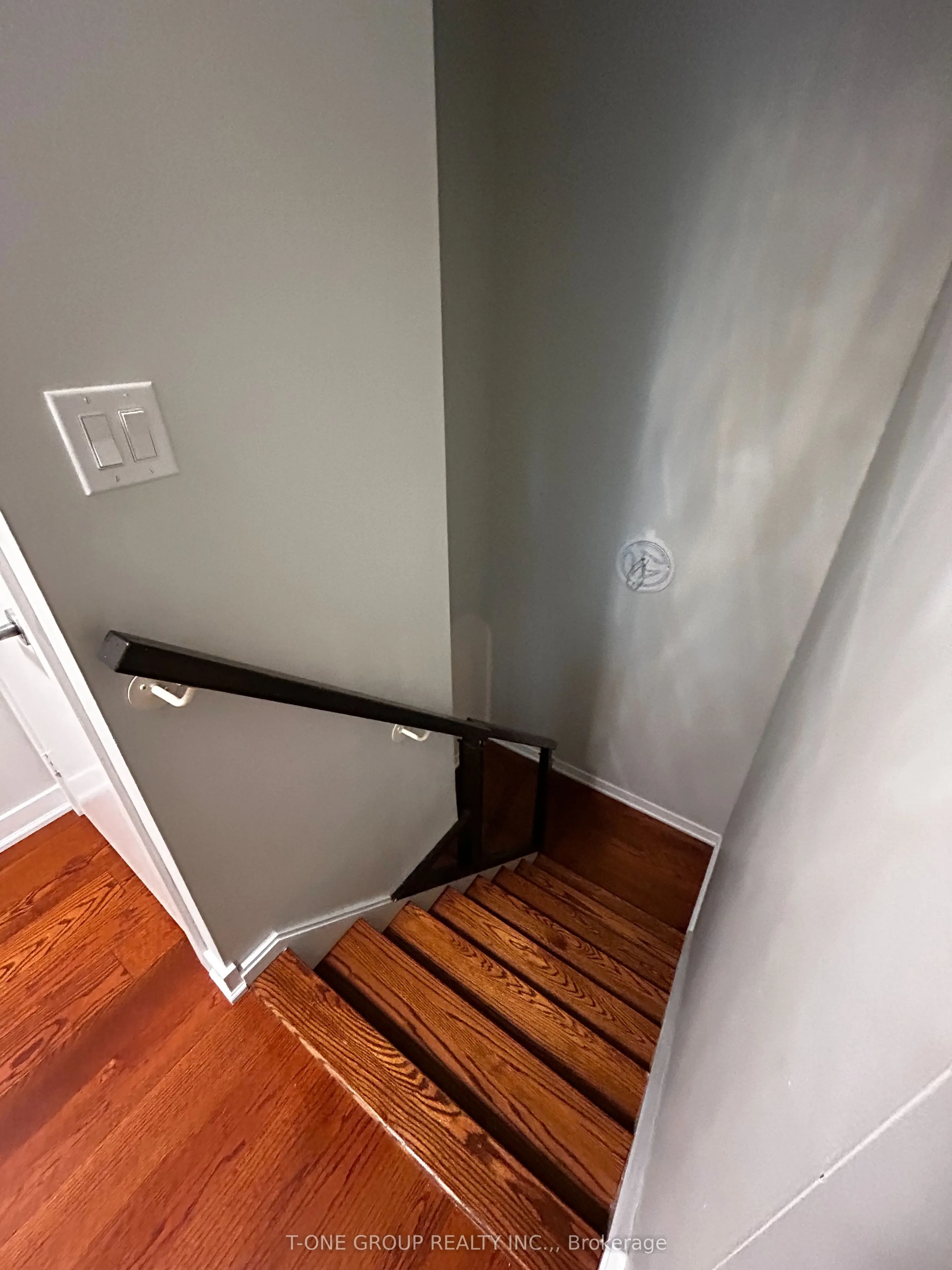 161 Dan Leckie Way, #G15