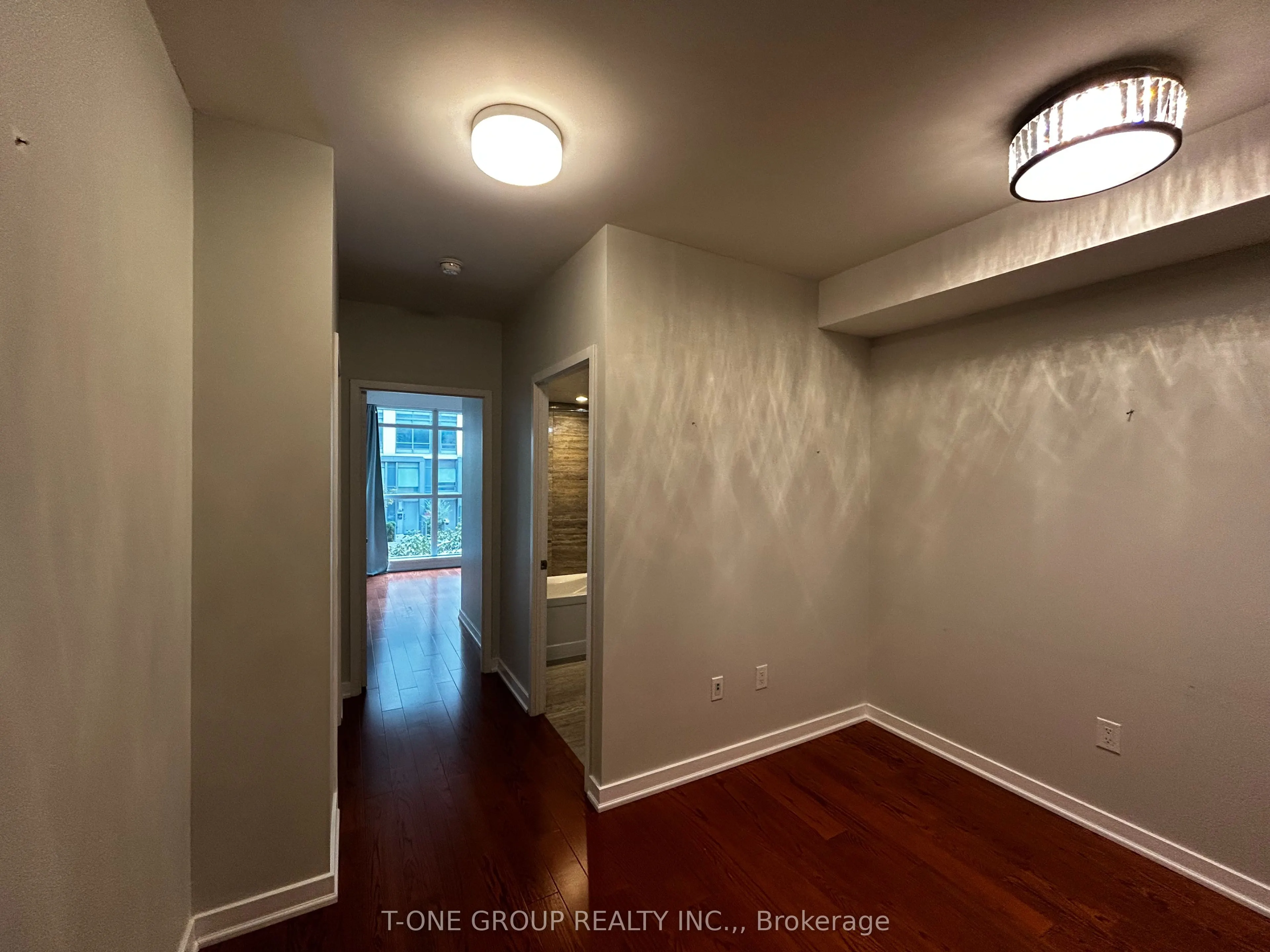 161 Dan Leckie Way, #G15