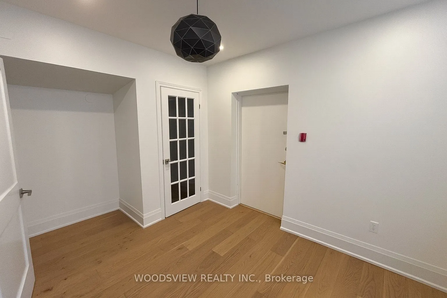135 Earl Place, #2