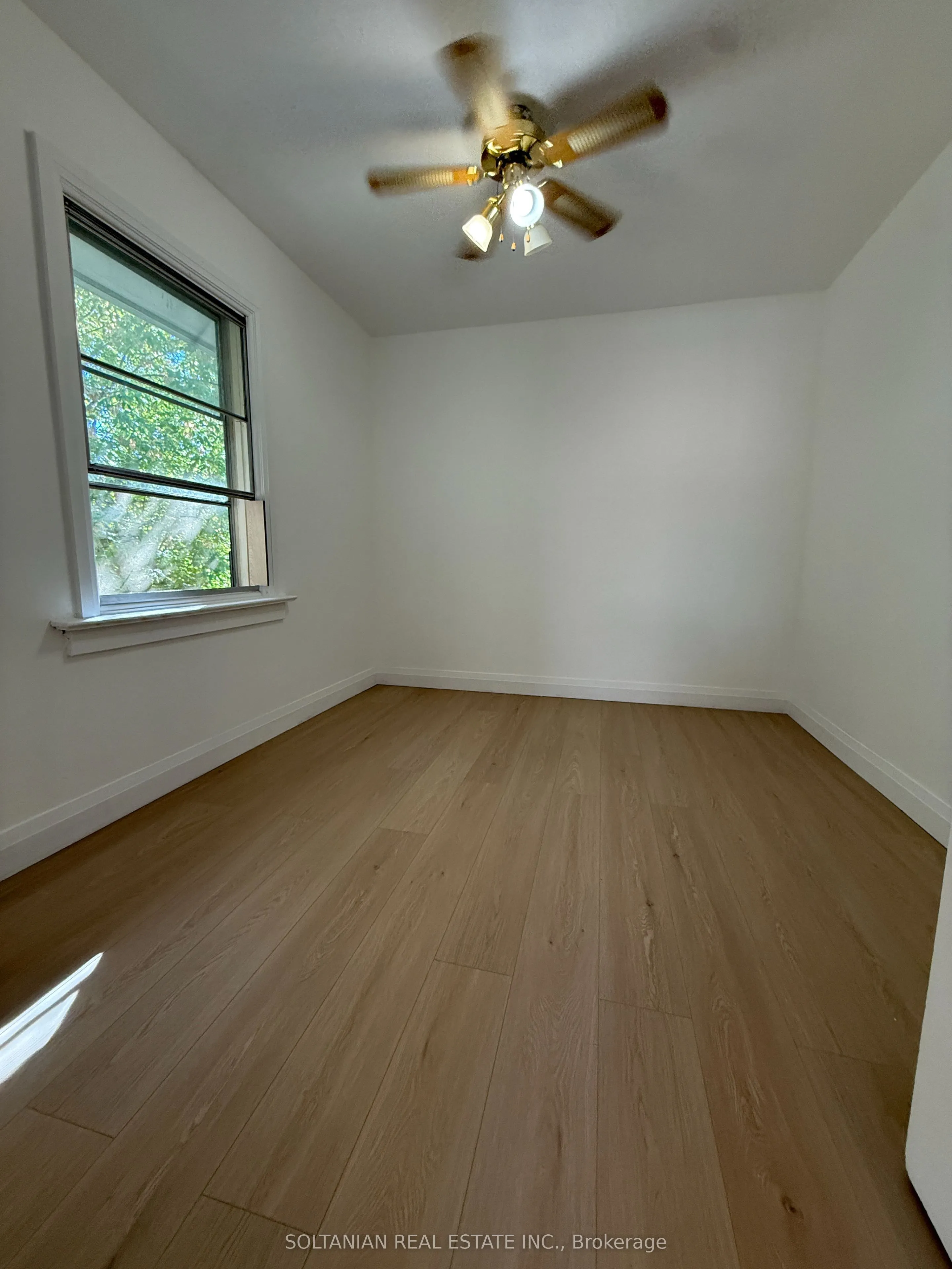 137 Homewood Avenue, #Main Floor