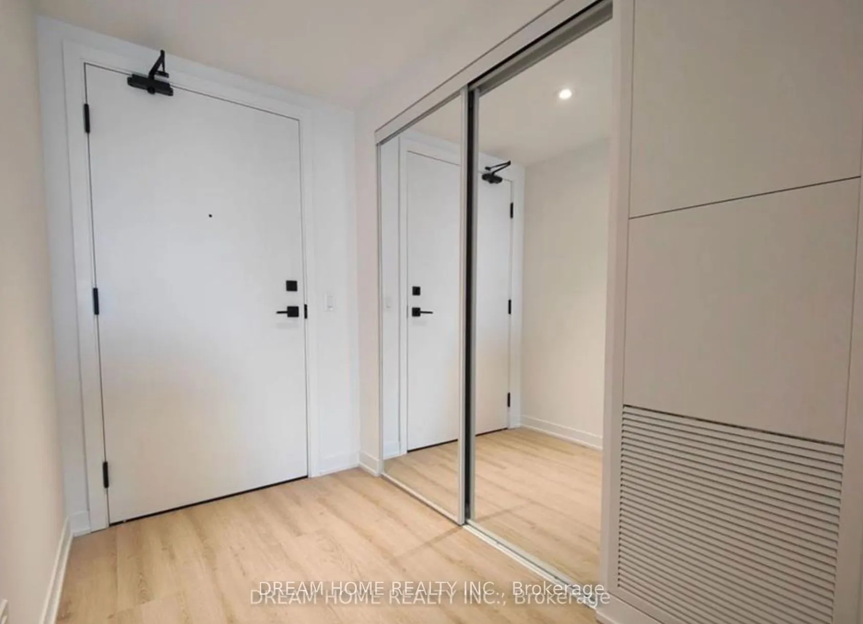 319 Jarvis Street, #2110