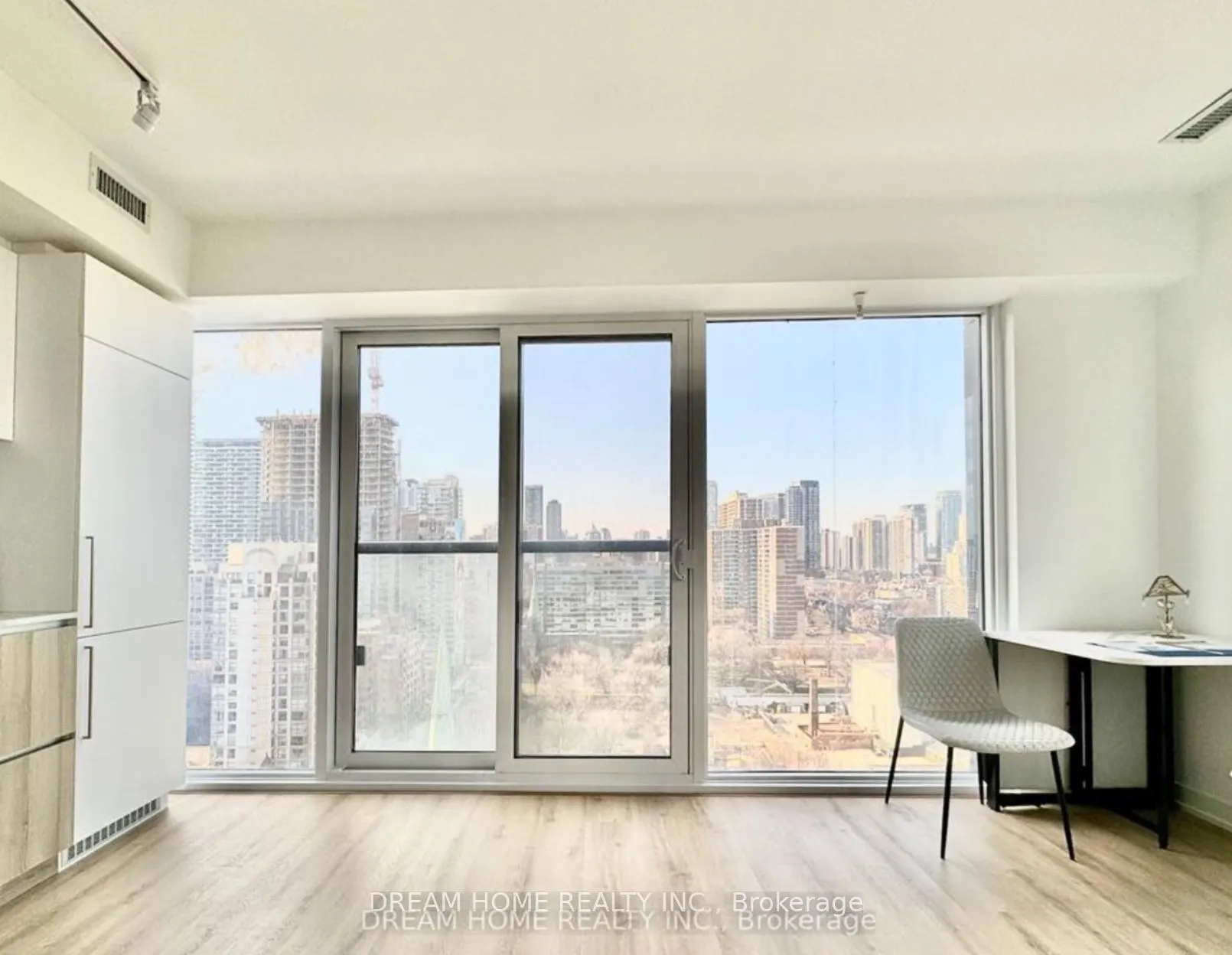 319 Jarvis Street, #2110
