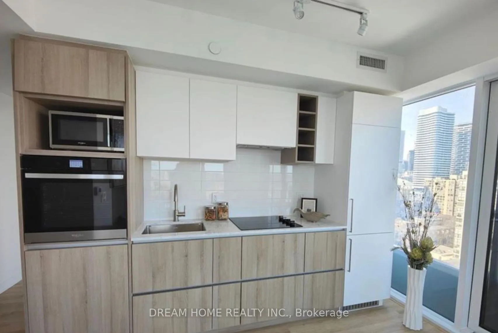 319 Jarvis Street, #2110