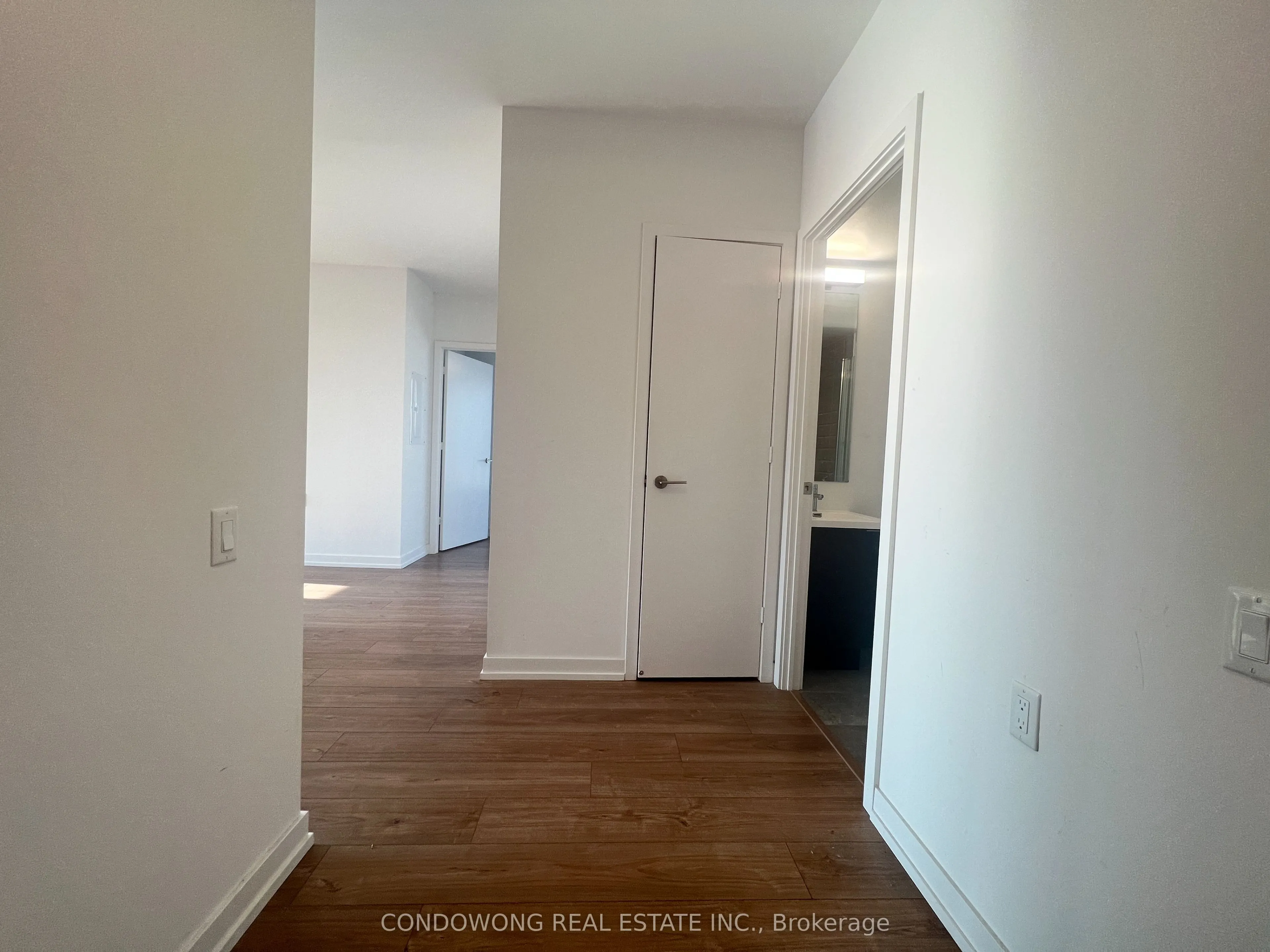 203 College Street, #1704