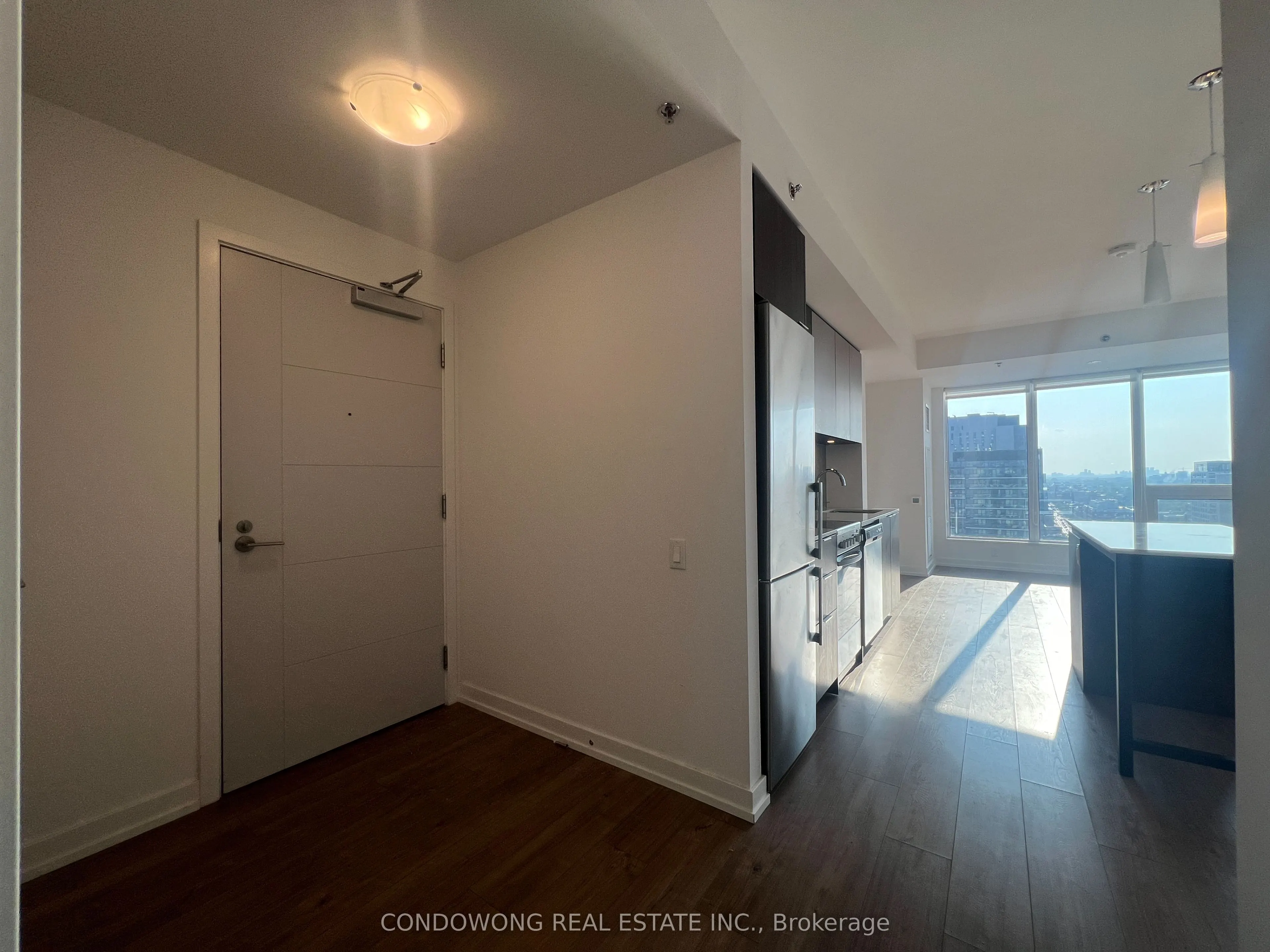 203 College Street, #1704