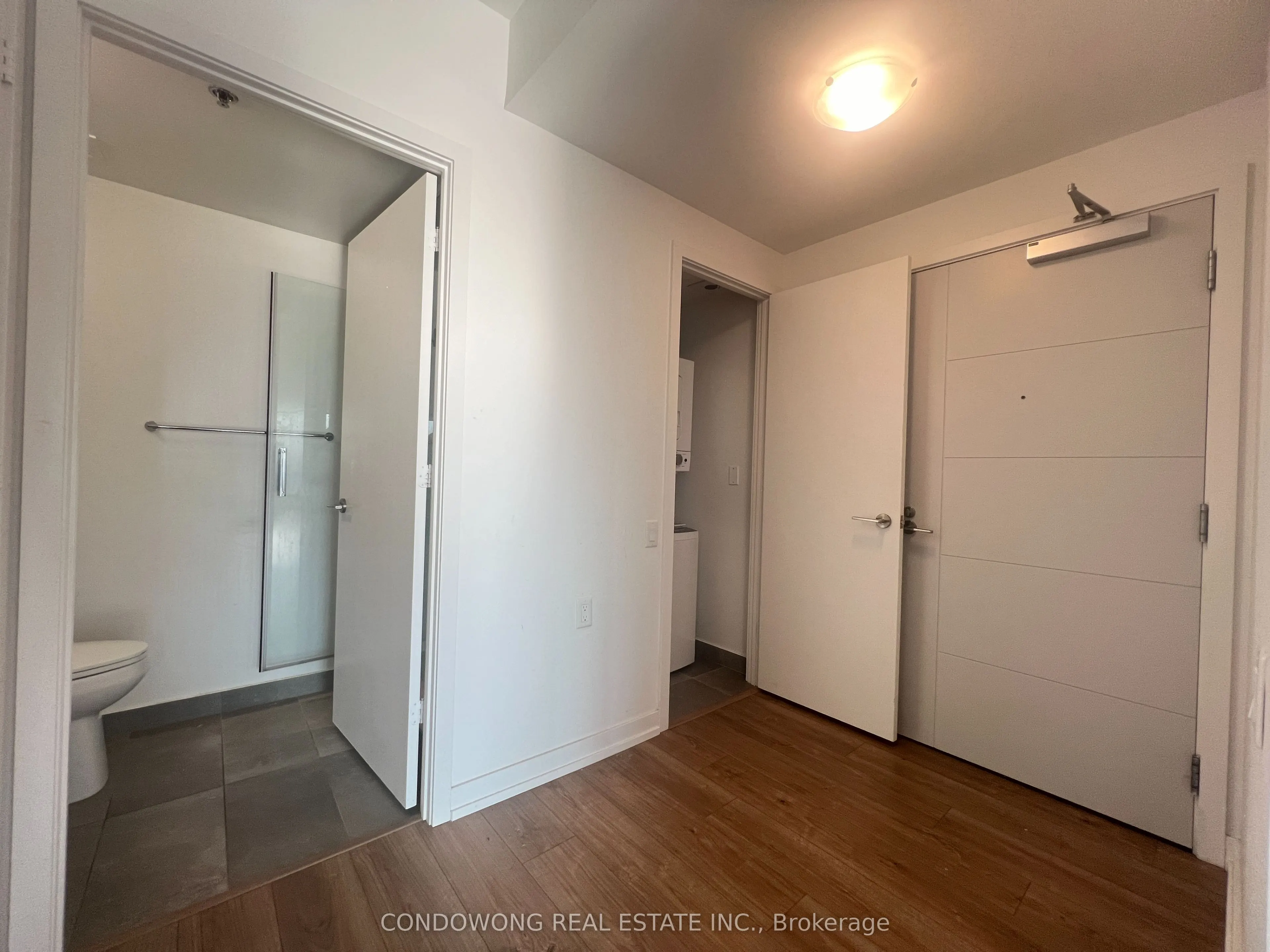203 College Street, #1704