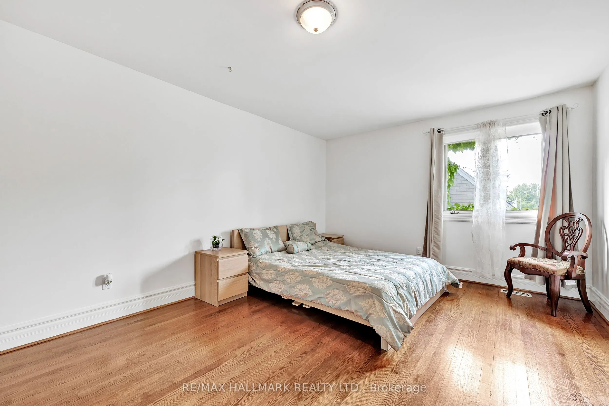 6 Montford Drive