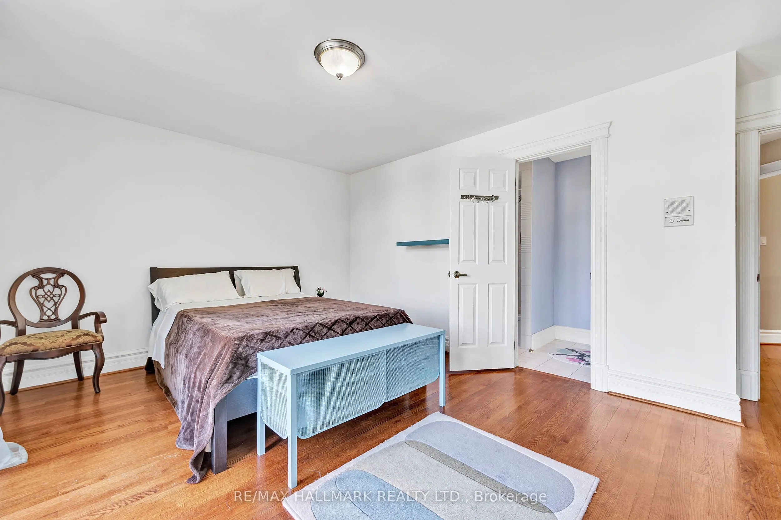 6 Montford Drive