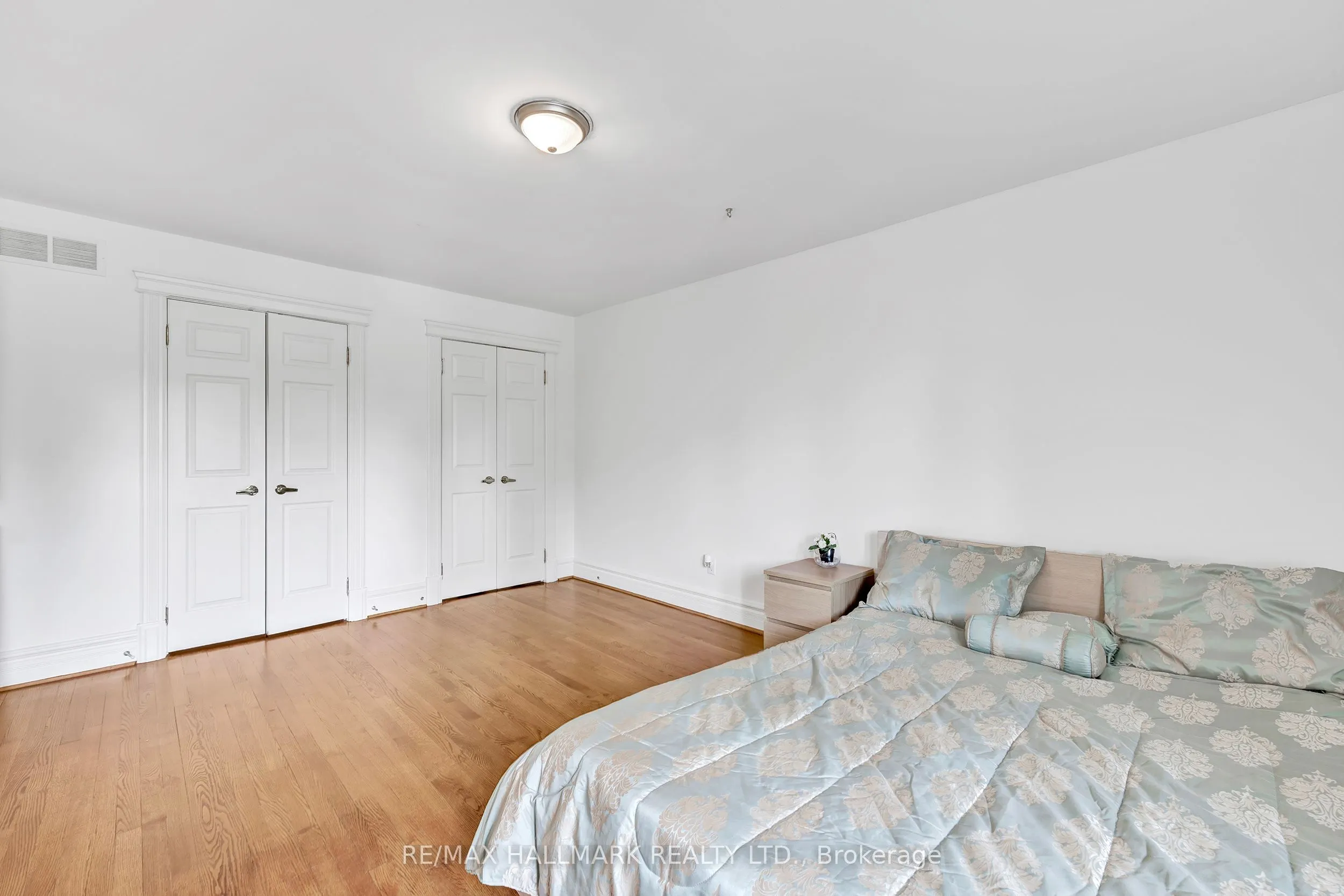 6 Montford Drive