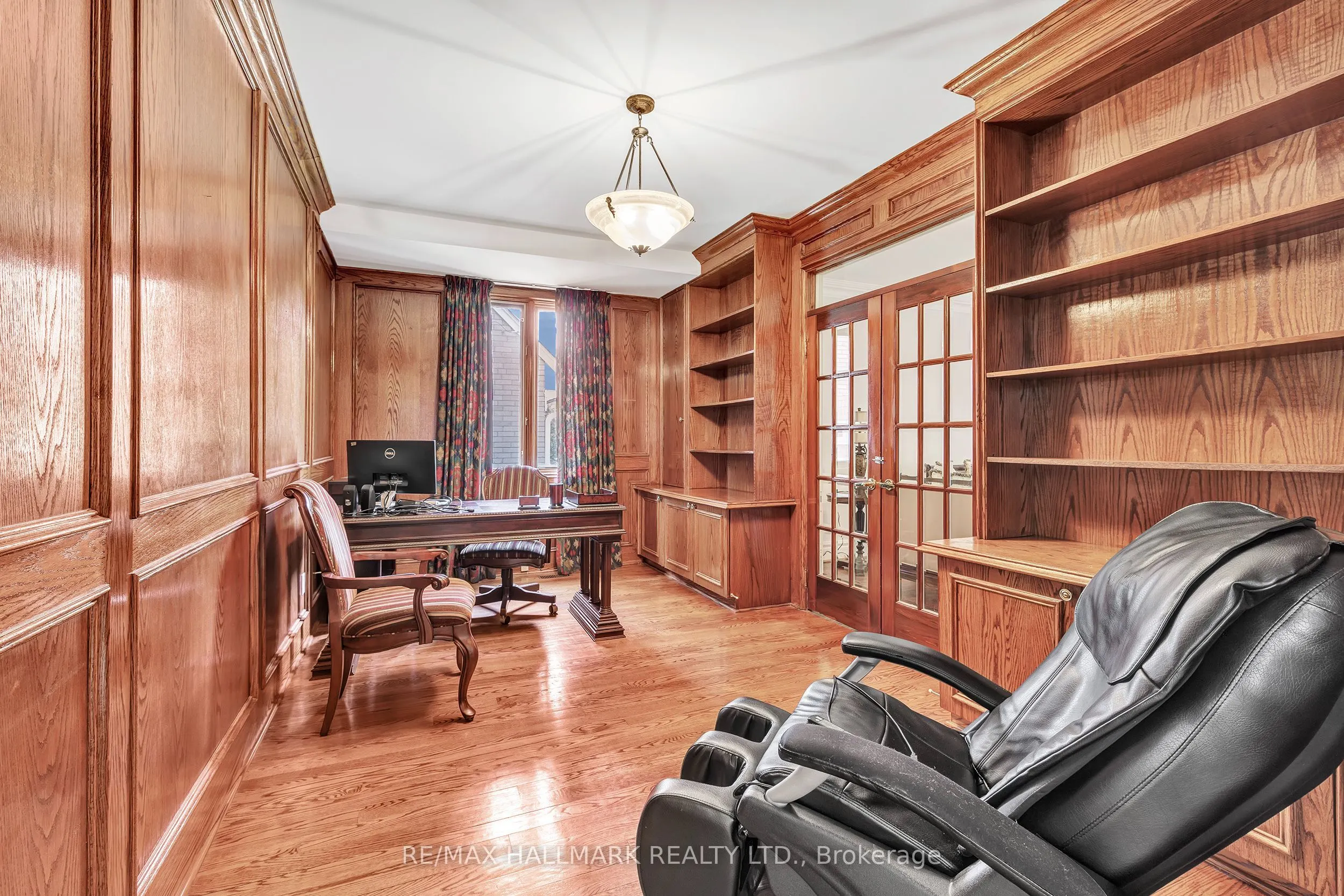 6 Montford Drive