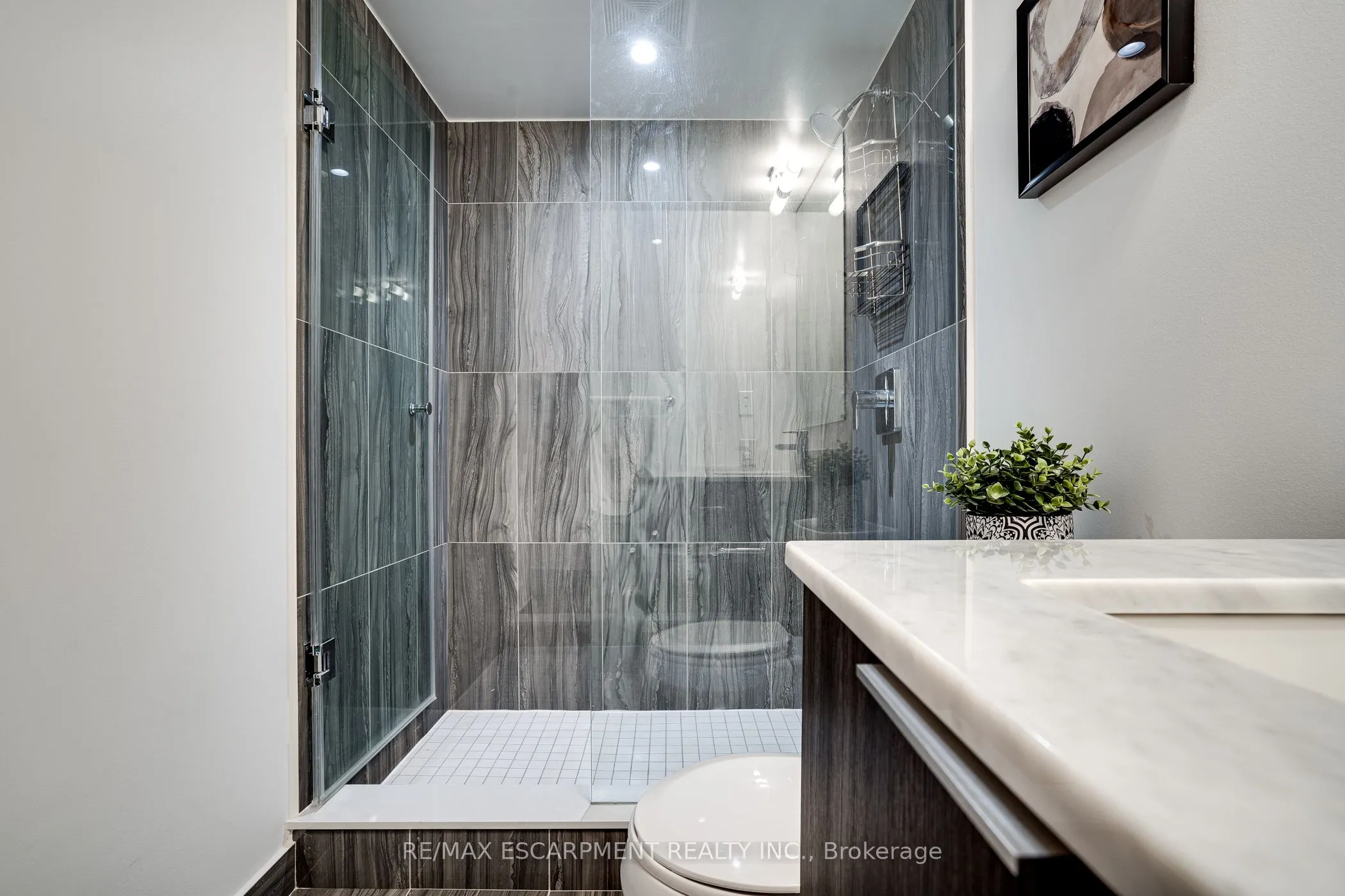955 Bay Street, #1809