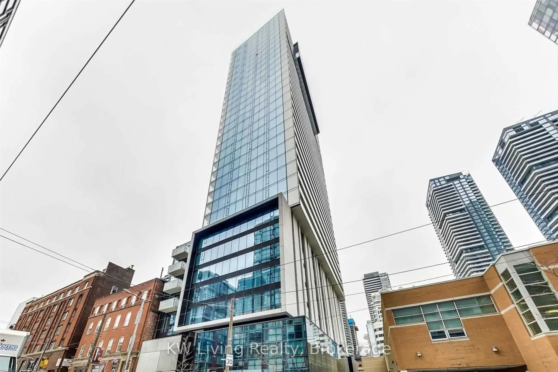 11 Charlotte Street, #2502
