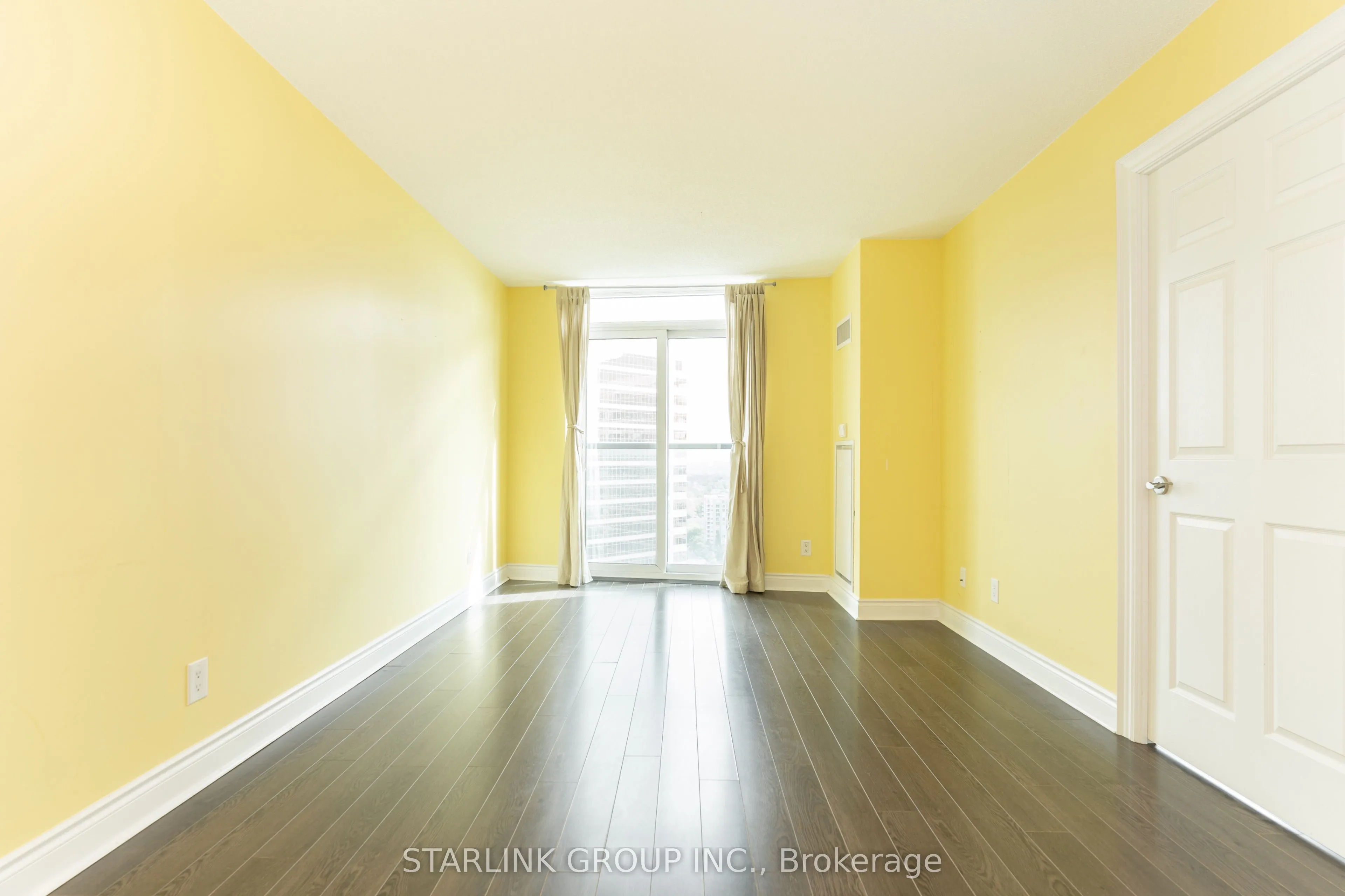 25 Greenview Avenue, #2224