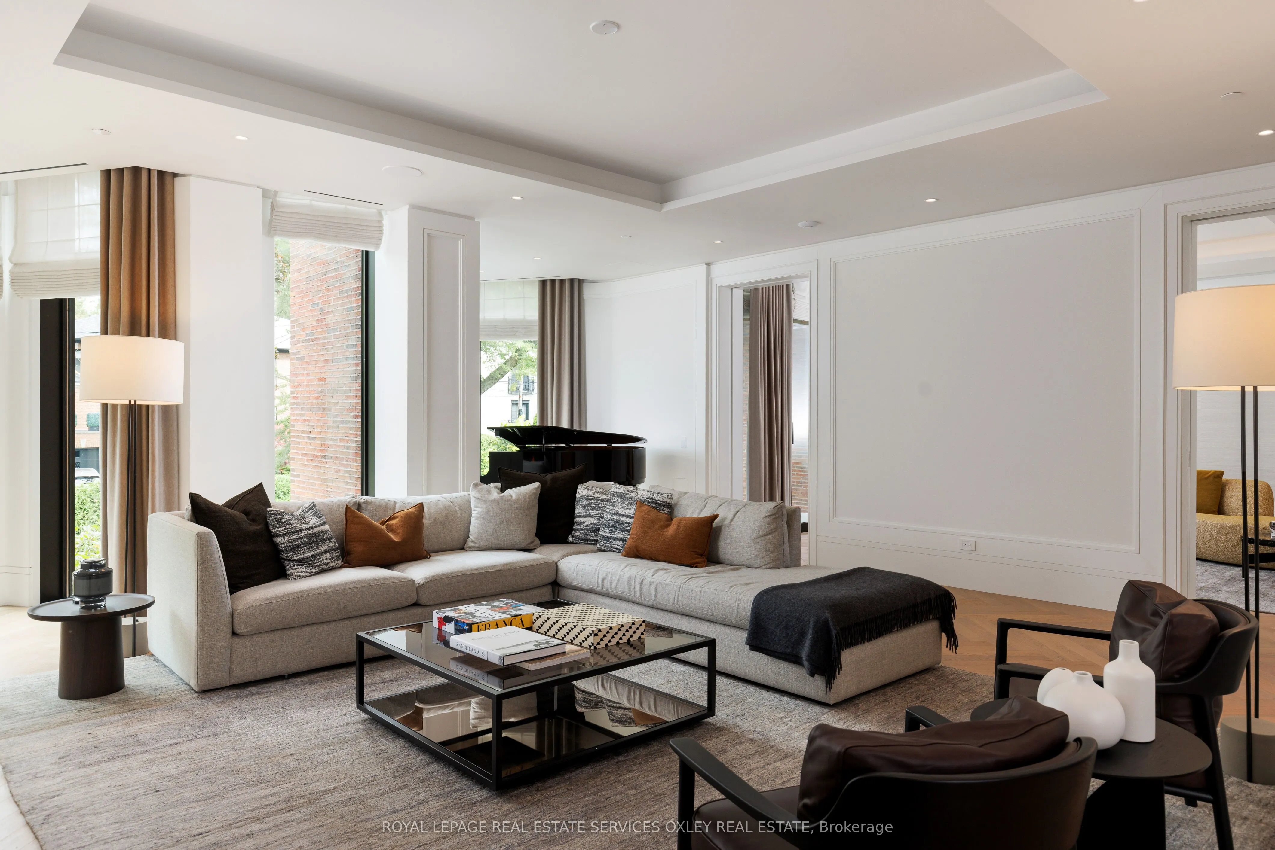 7 Dale Avenue, #207