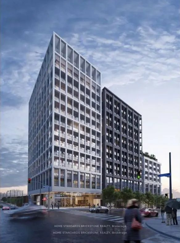2020 Bathurst Street W, #325