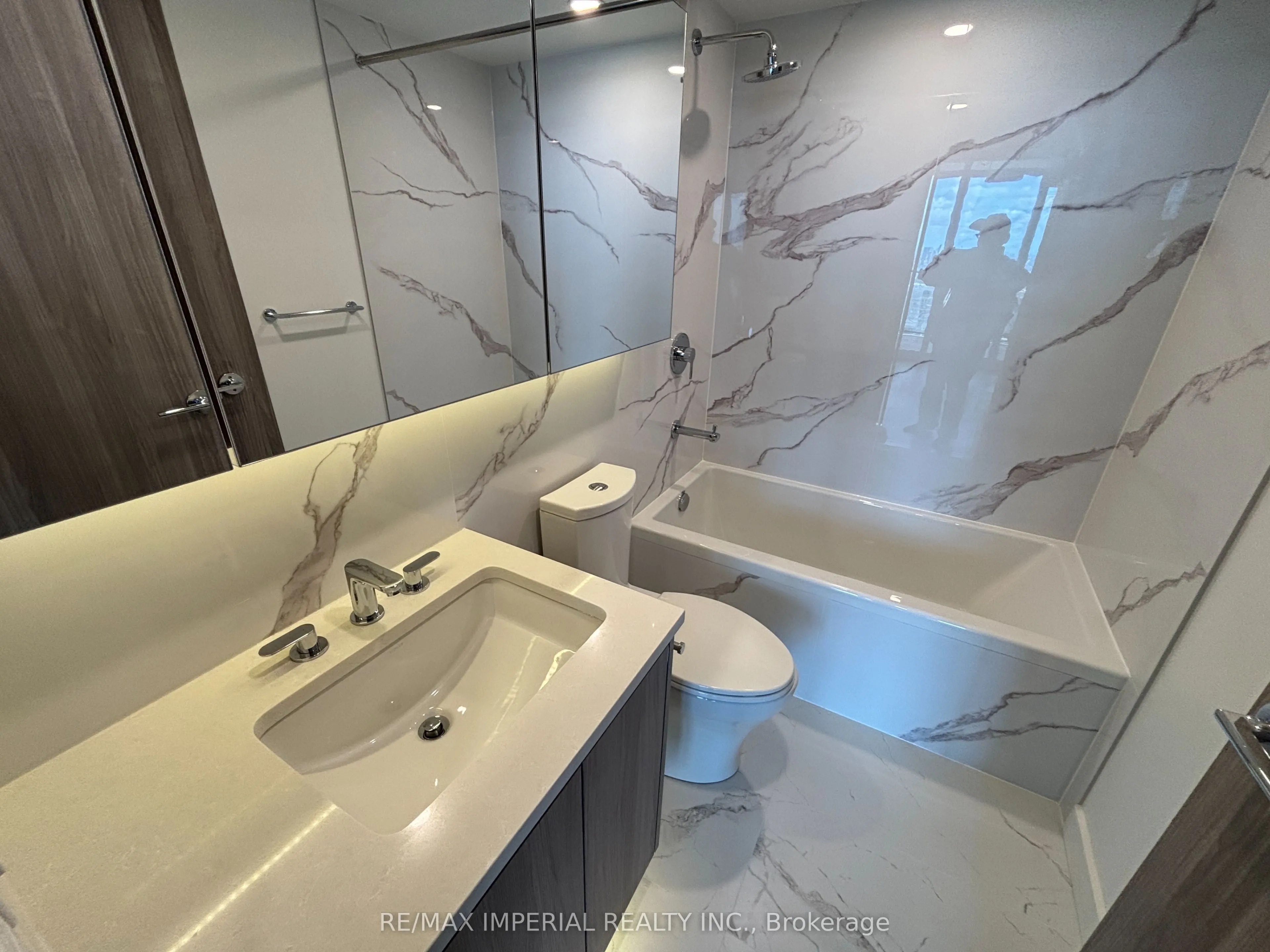 3 Concord Cityplace Way, #5902