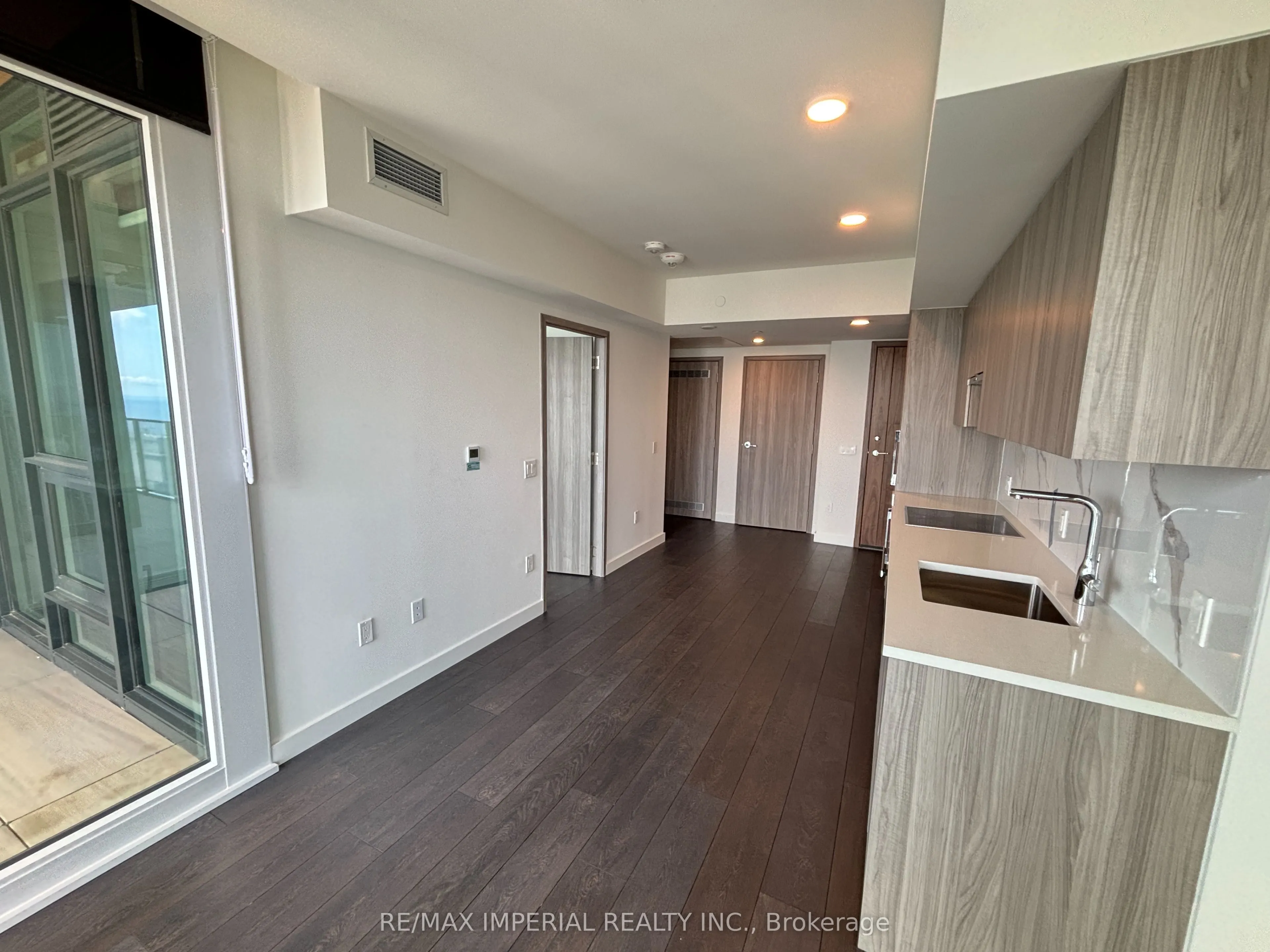 3 Concord Cityplace Way, #5902
