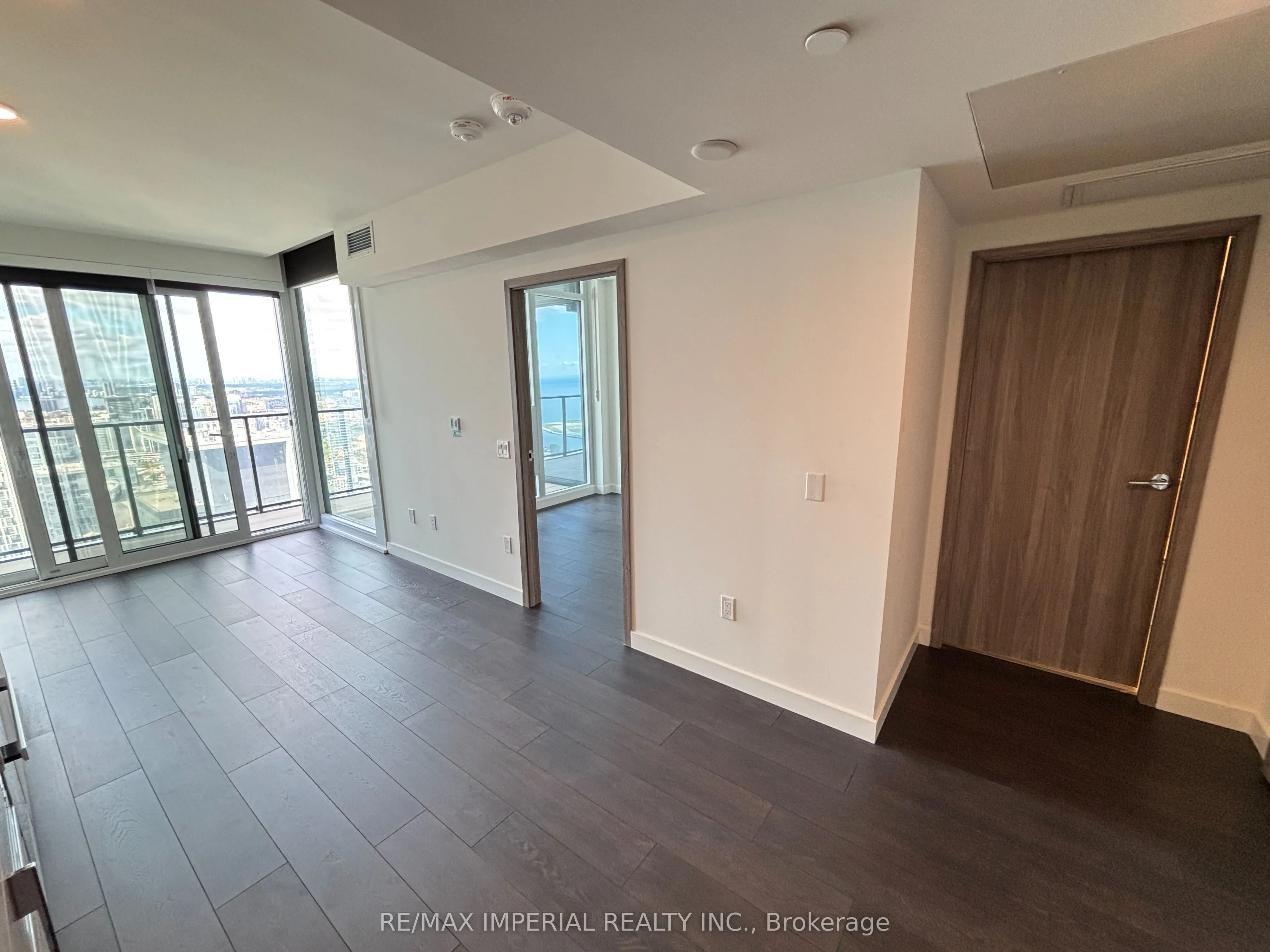 3 Concord Cityplace Way, #5902